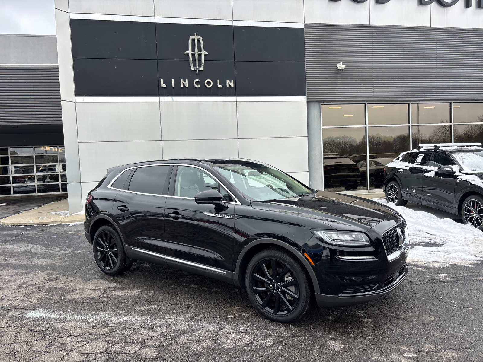 2021 Lincoln Nautilus Reserve 1