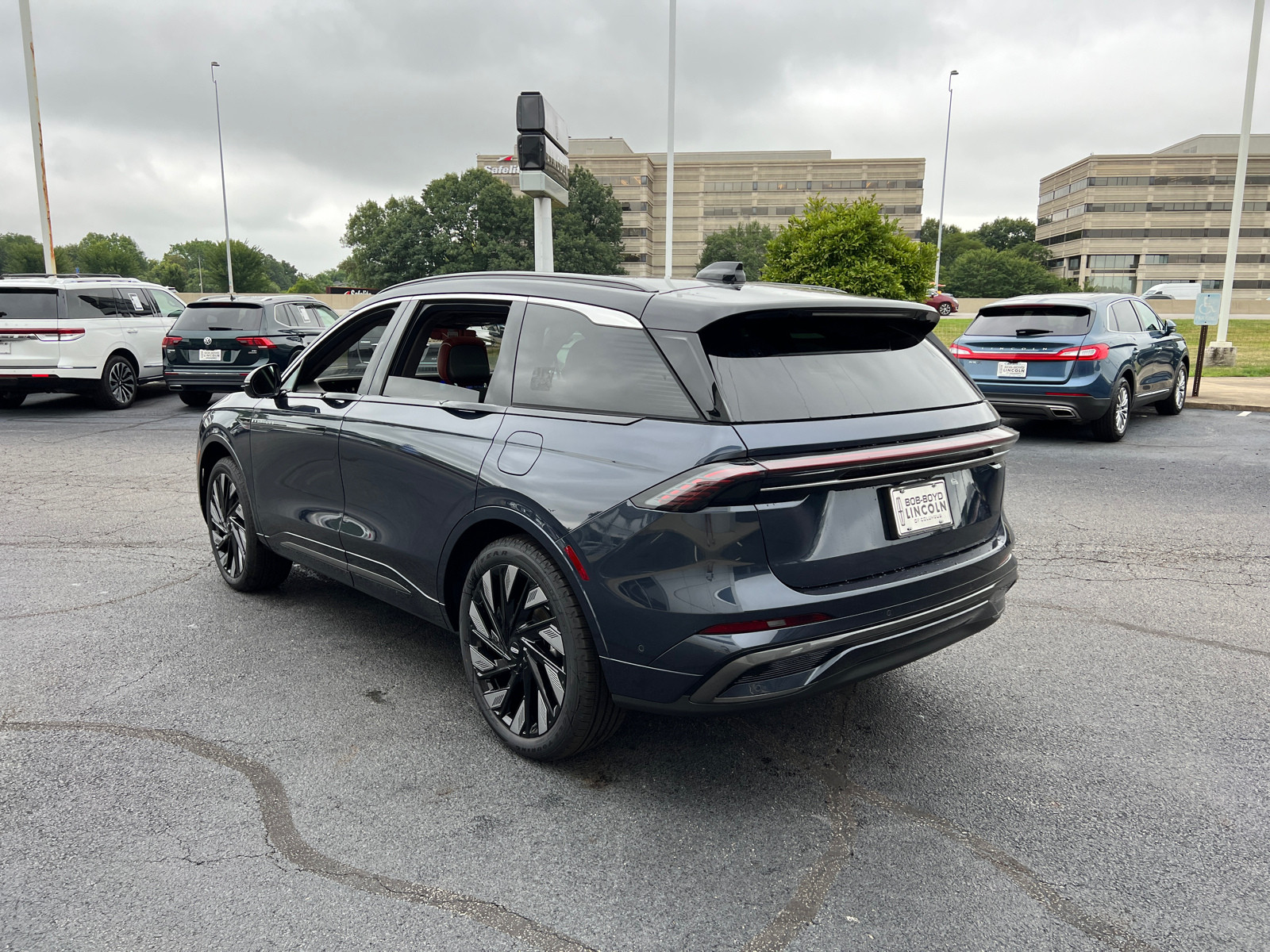 2024 Lincoln Nautilus Black Label 5