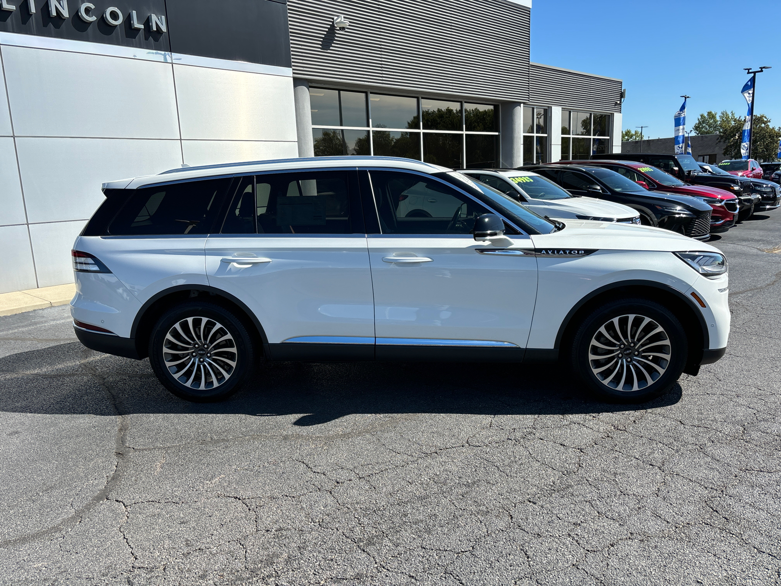 2020 Lincoln Aviator Reserve 8