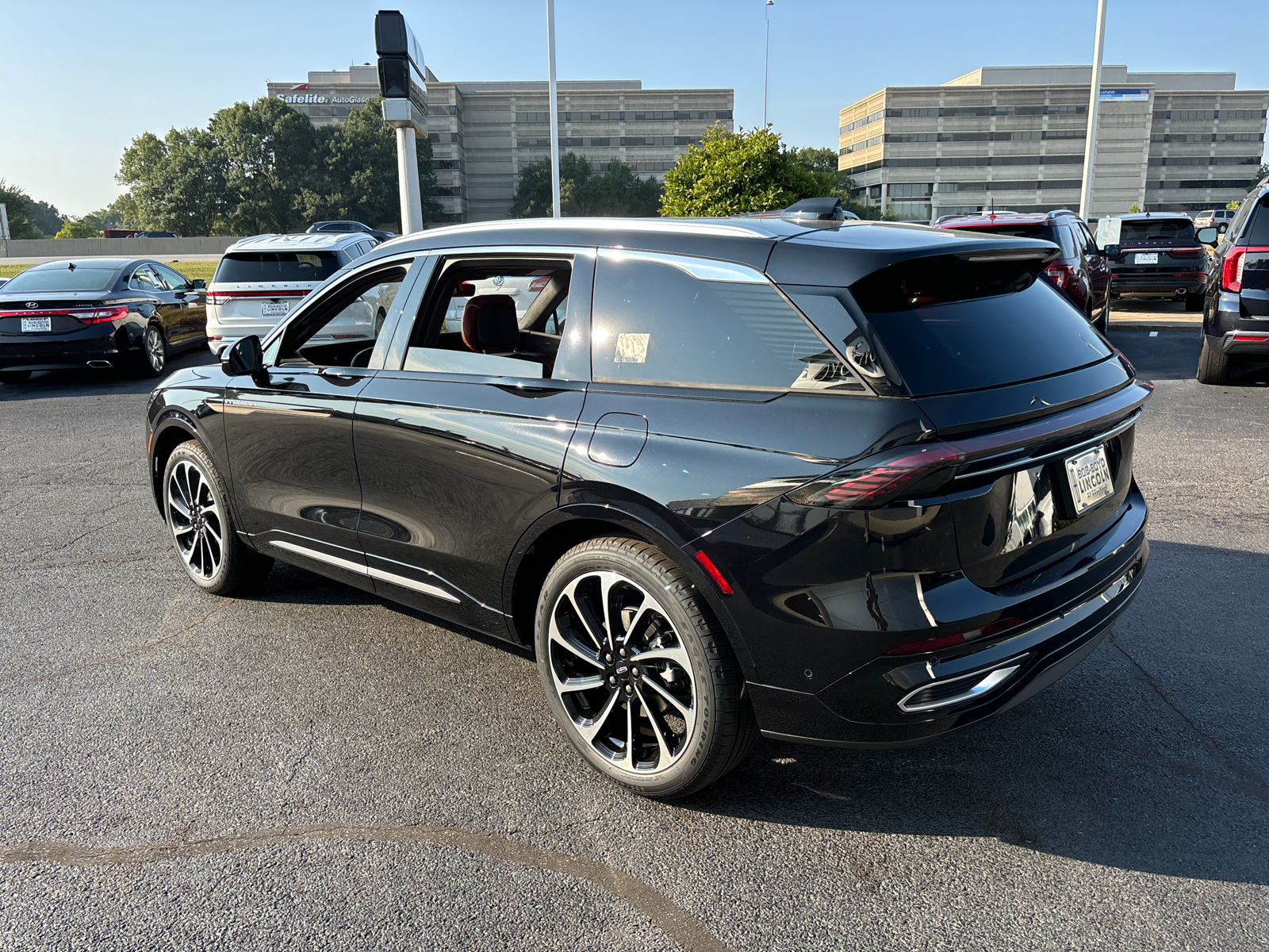 2024 Lincoln Nautilus Black Label 5