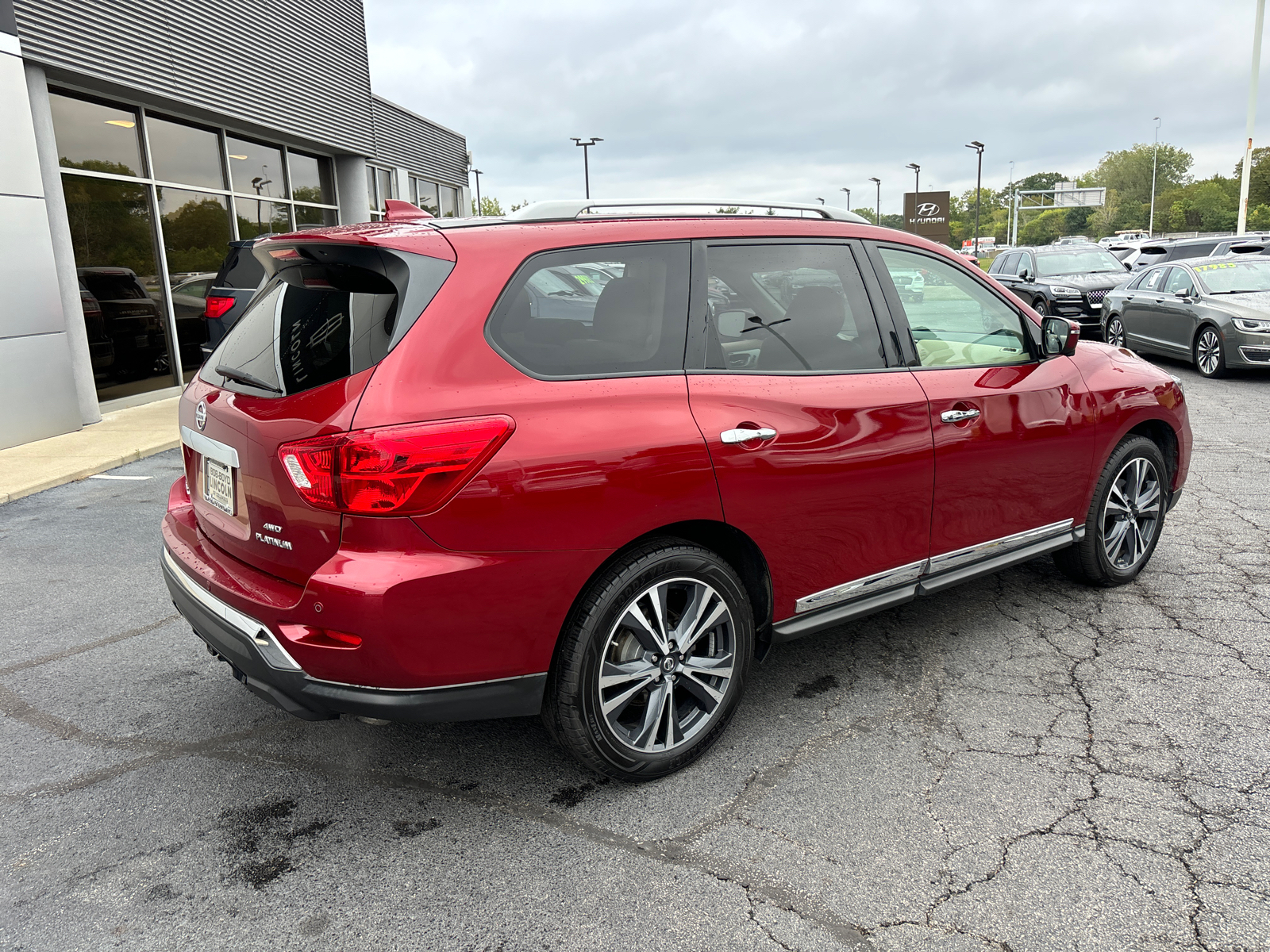 2019 Nissan Pathfinder Platinum 7