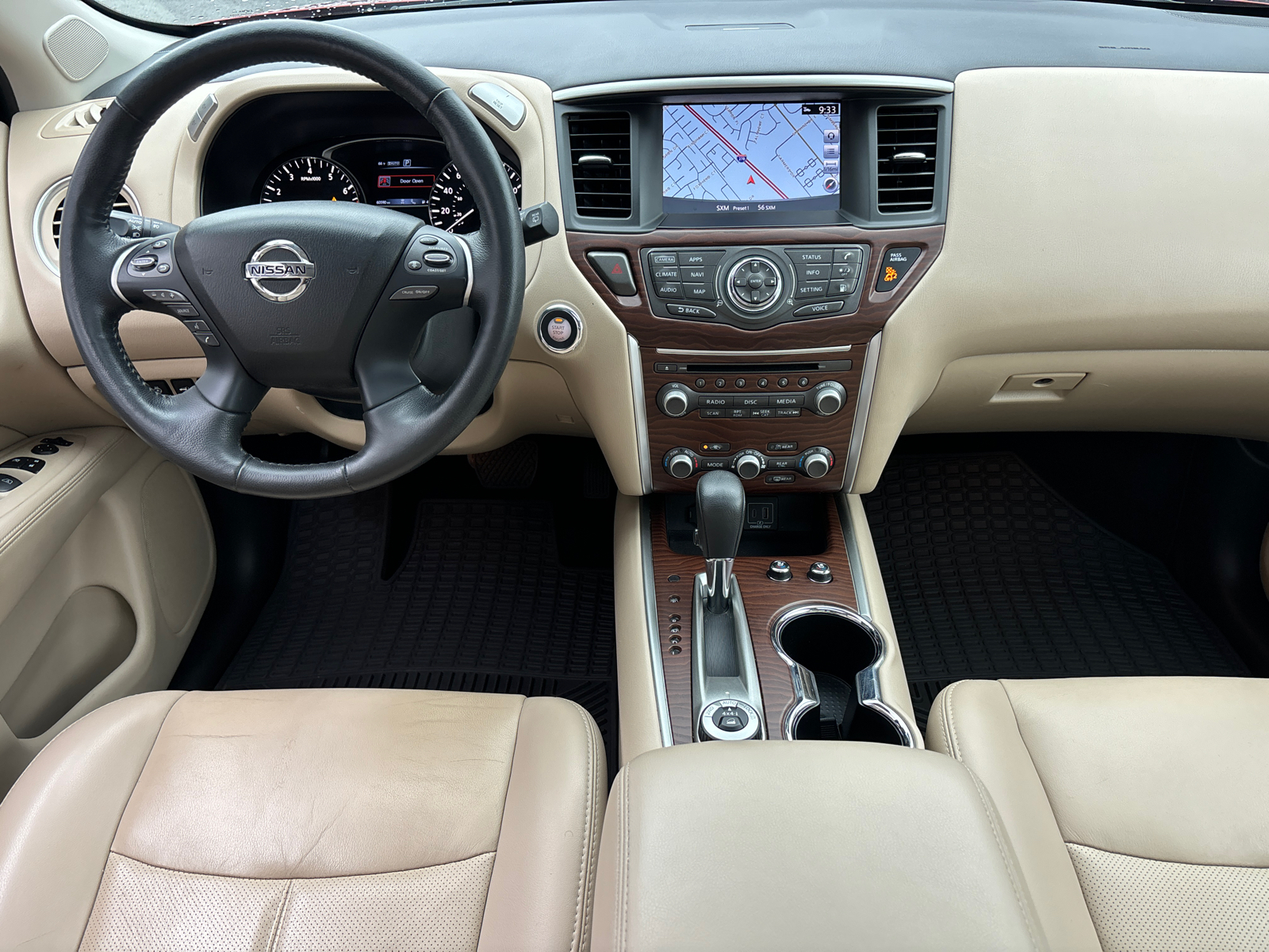 2019 Nissan Pathfinder Platinum 30