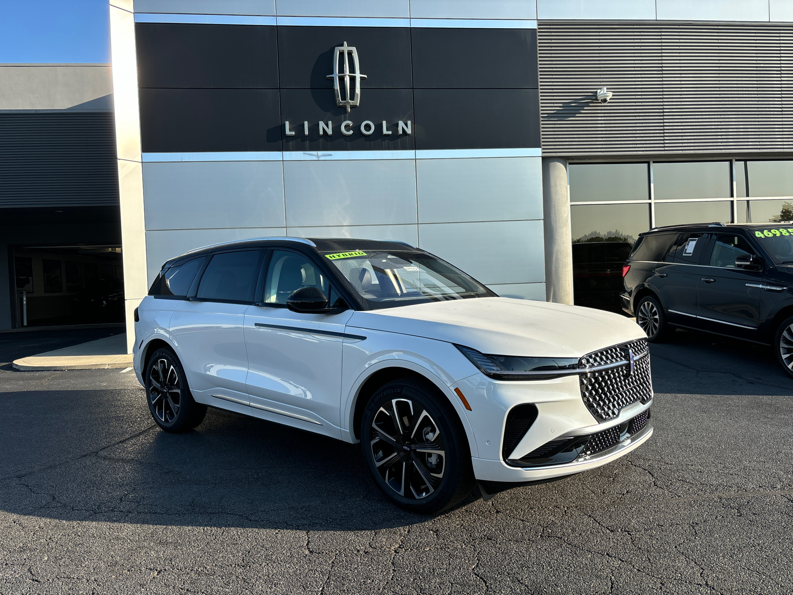 2024 Lincoln Nautilus Reserve 1