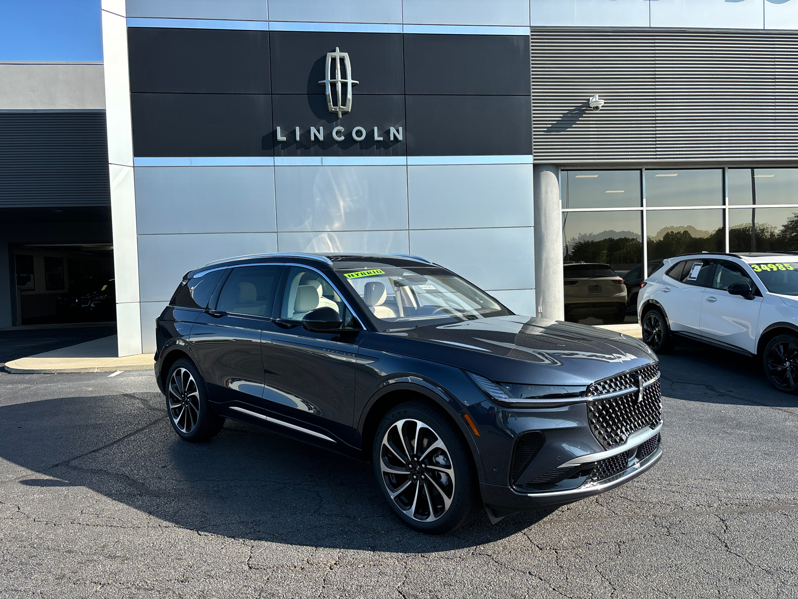 2024 Lincoln Nautilus Black Label 1