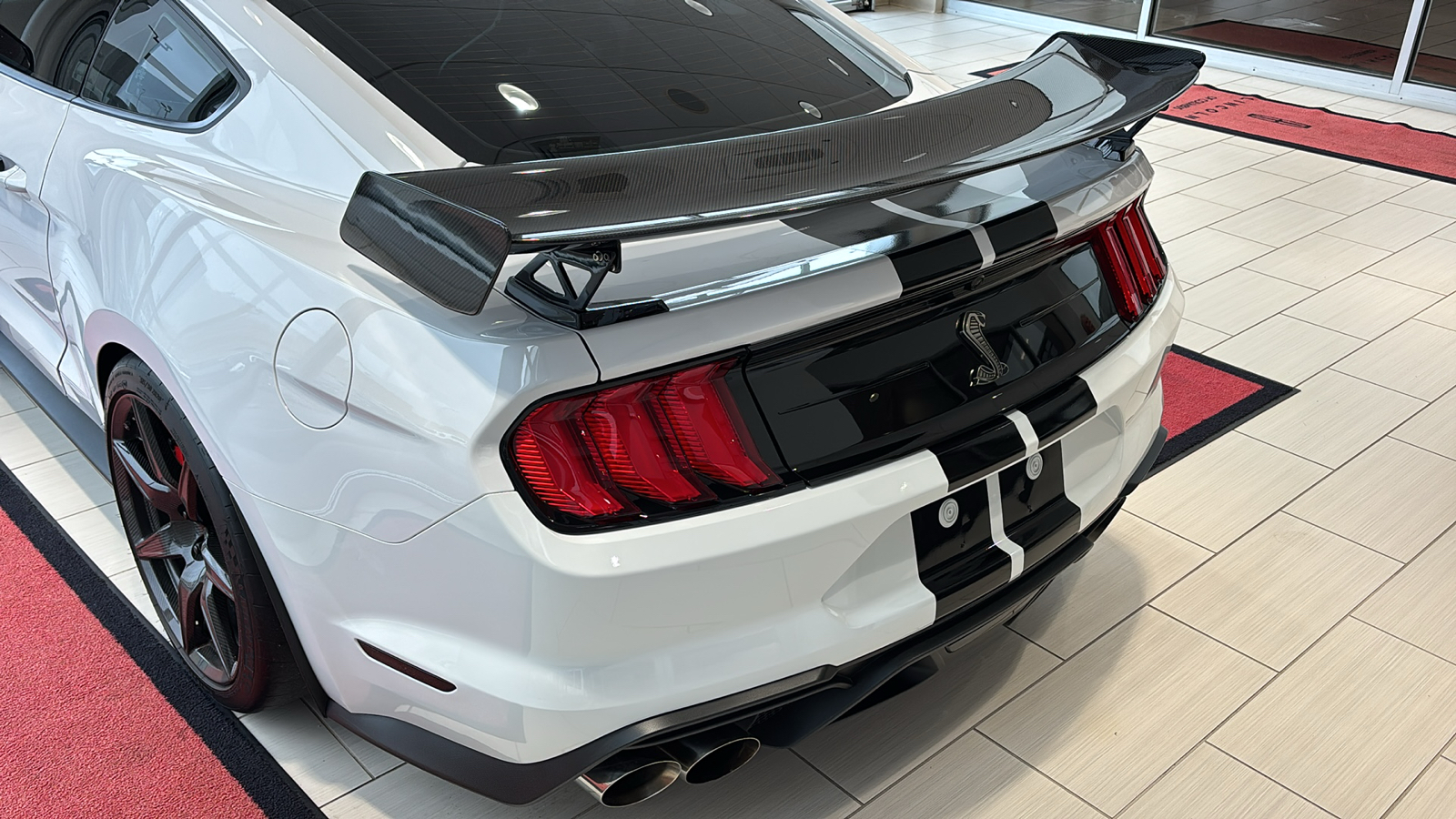 2021 Ford Mustang Shelby GT500 14