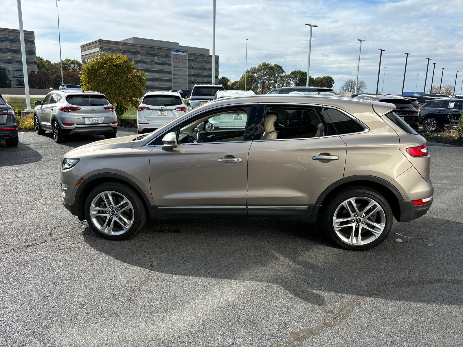 2019 Lincoln MKC Reserve 4