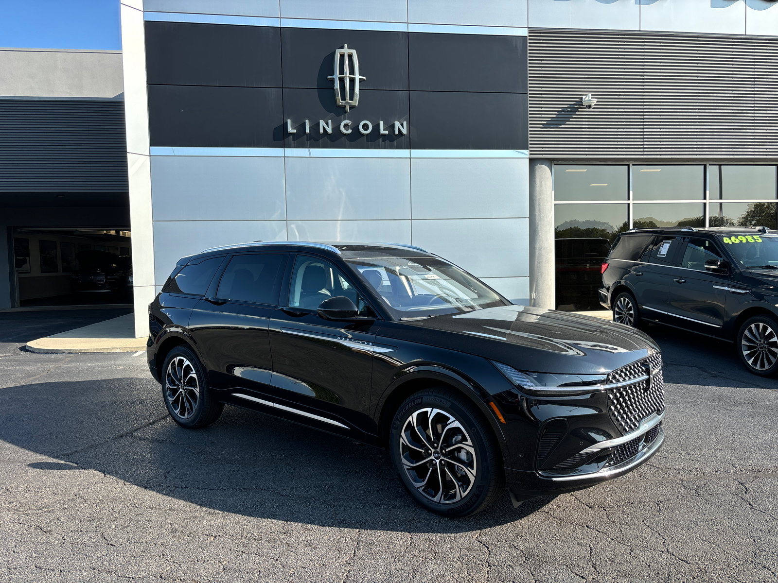 2024 Lincoln Nautilus Reserve 1