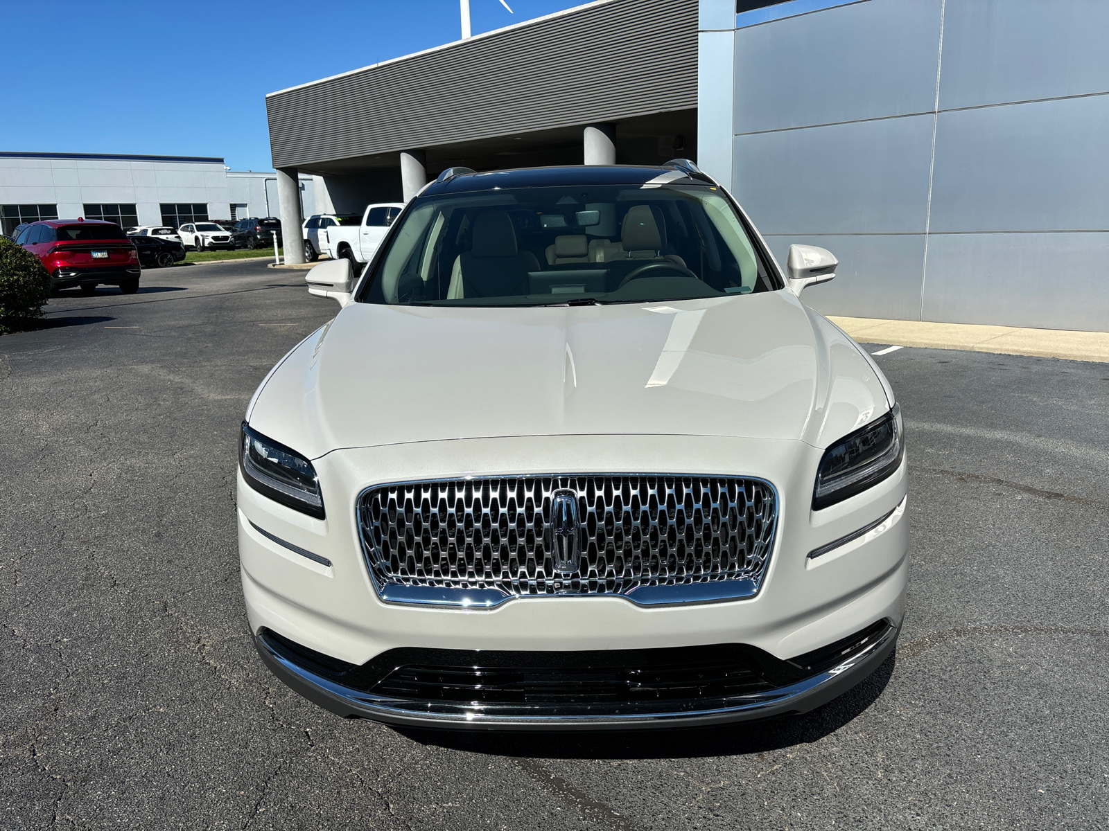 2022 Lincoln Nautilus Reserve 2