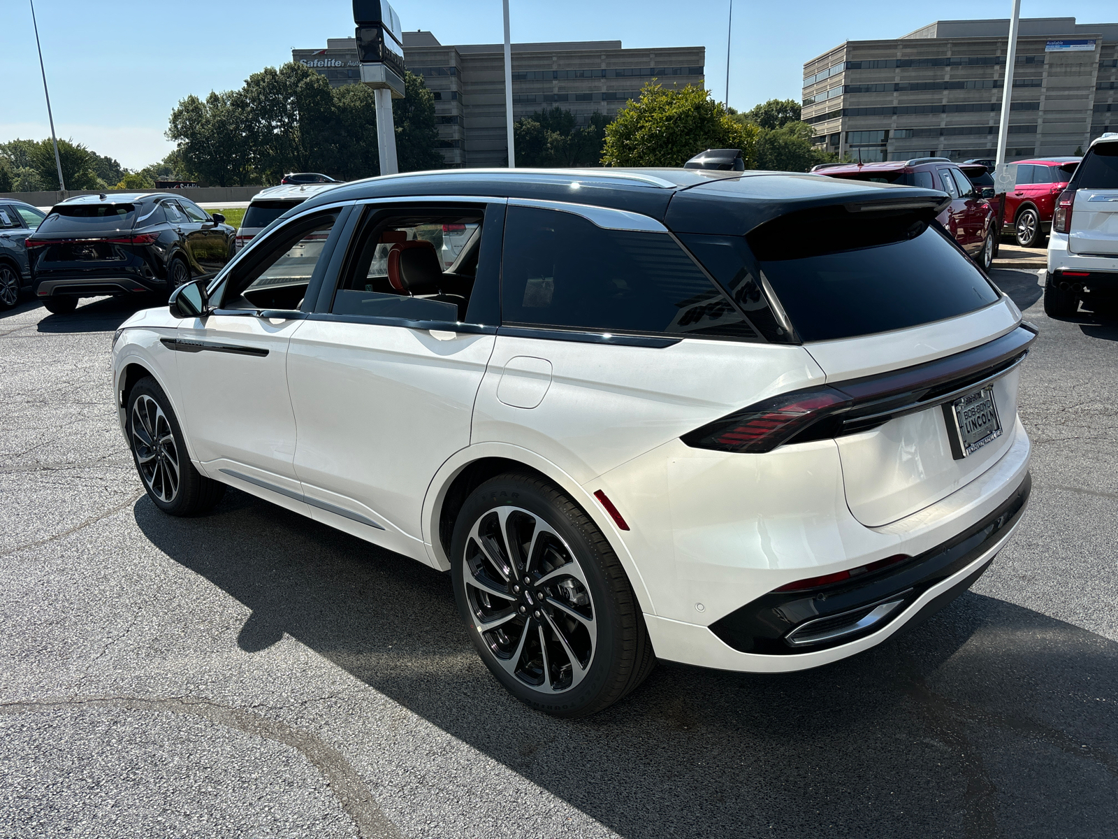 2024 Lincoln Nautilus Black Label 5