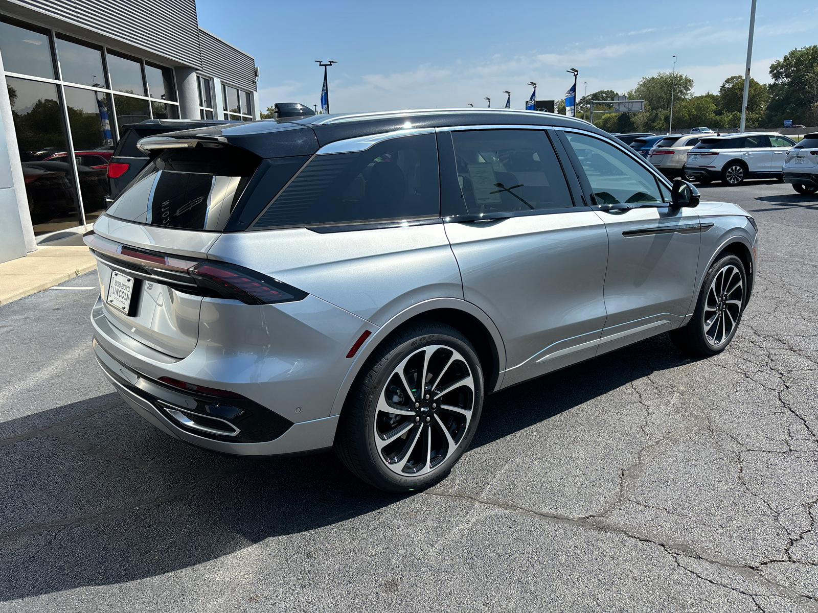 2024 Lincoln Nautilus Black Label 7