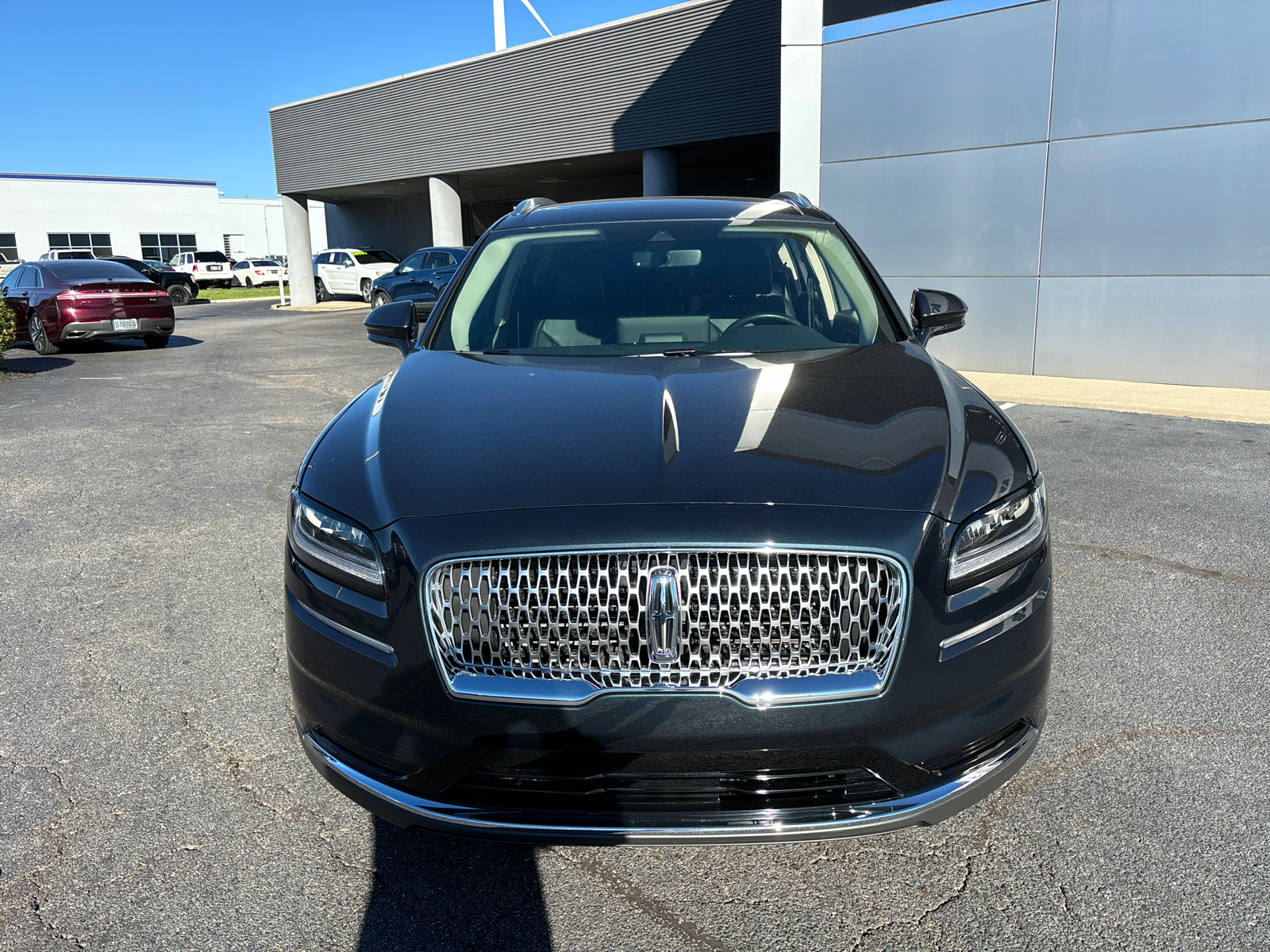 2021 Lincoln Nautilus Standard 2