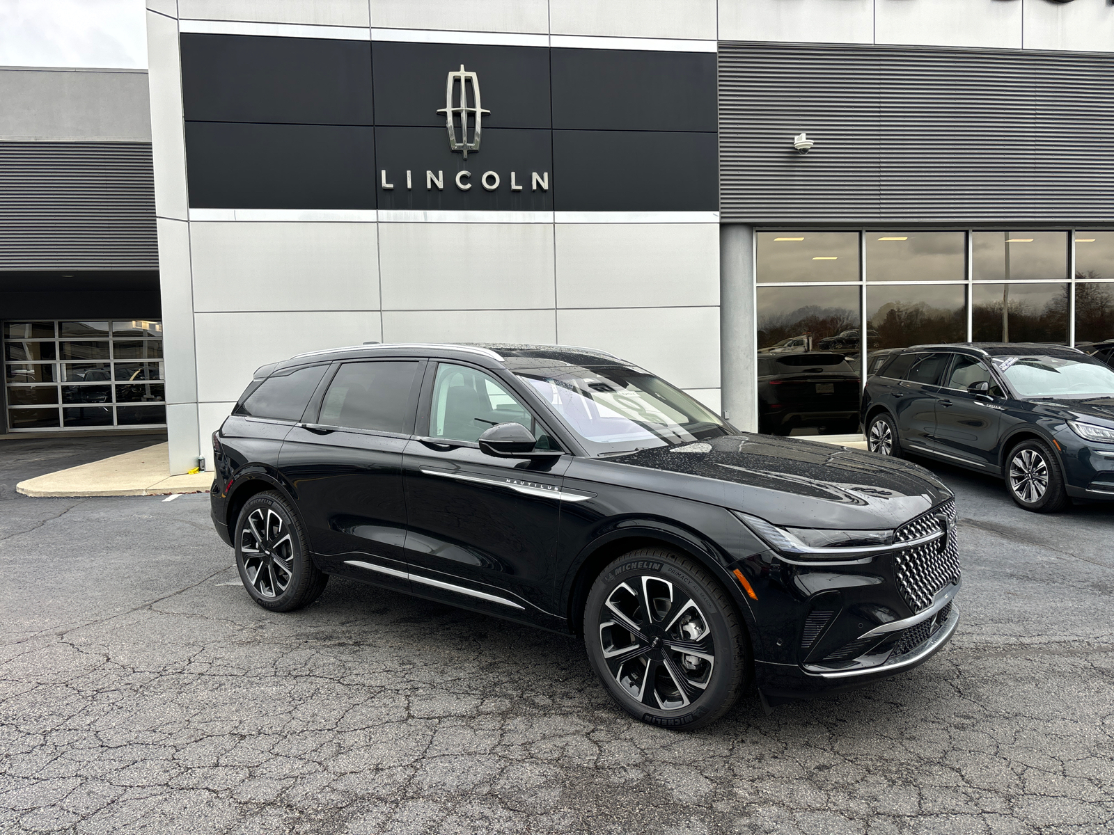 2024 Lincoln Nautilus Reserve 1