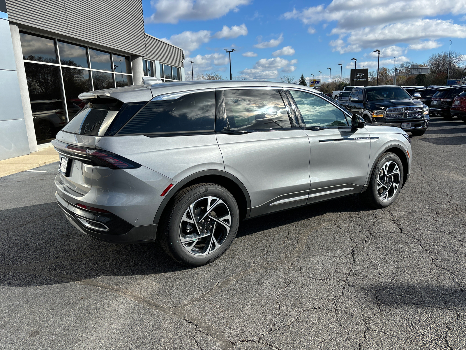 2024 Lincoln Nautilus Premiere 7