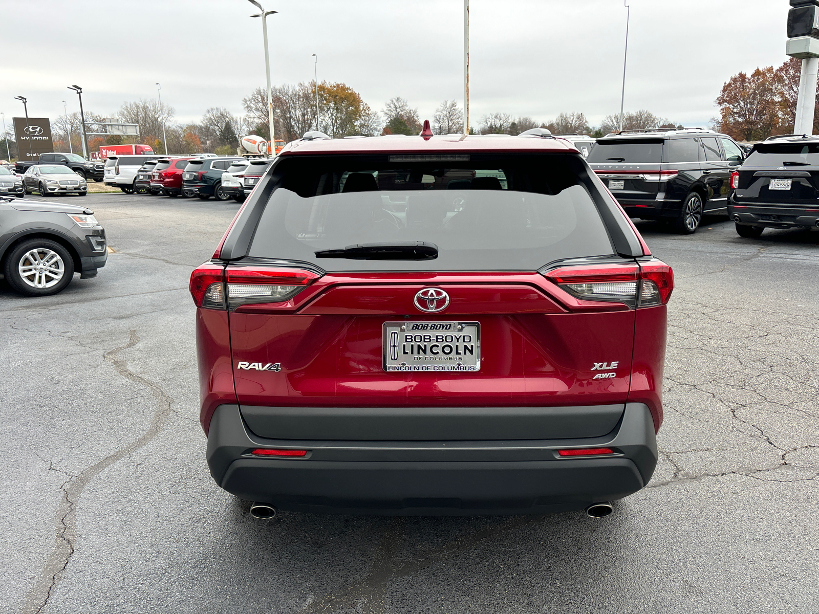 2019 Toyota RAV4 XLE Premium 6