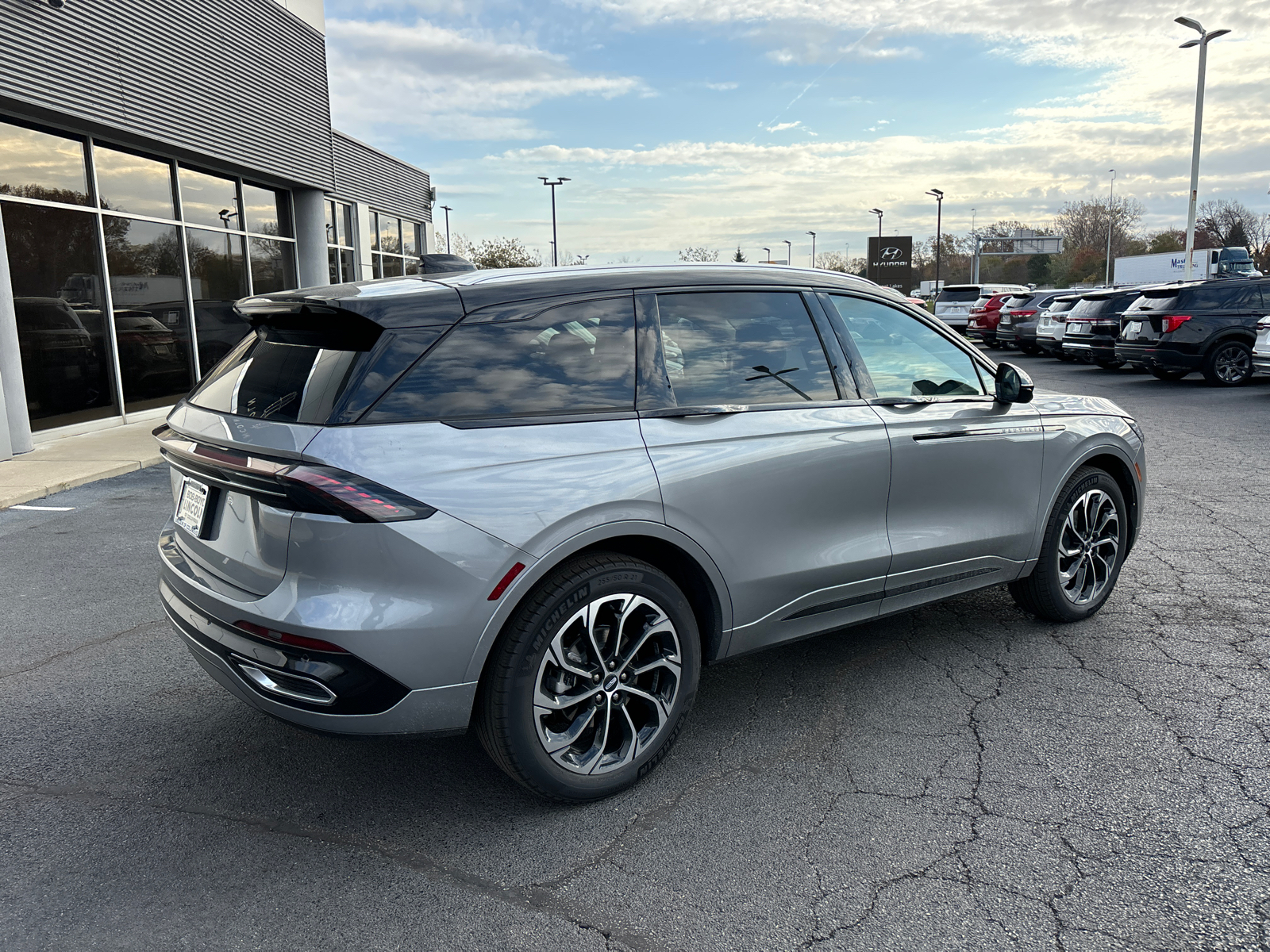 2025 Lincoln Nautilus Reserve 7