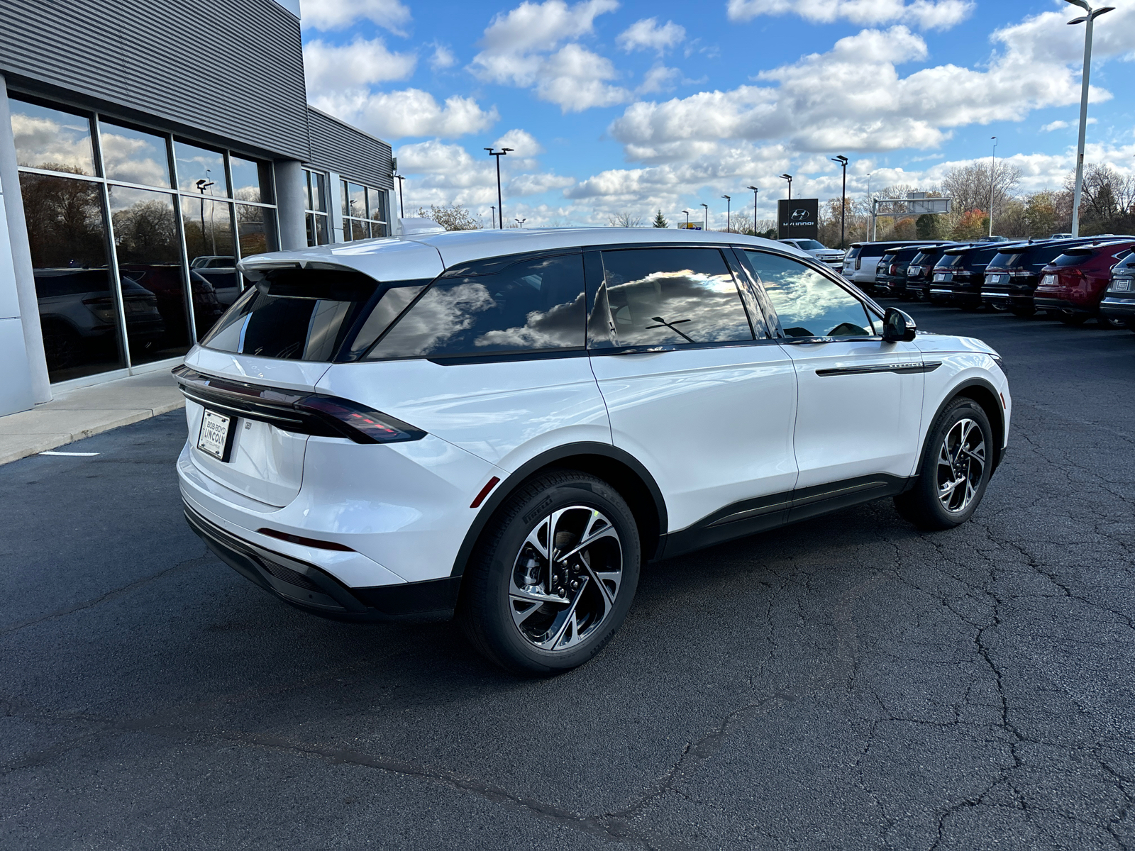 2025 Lincoln Nautilus Premiere 7