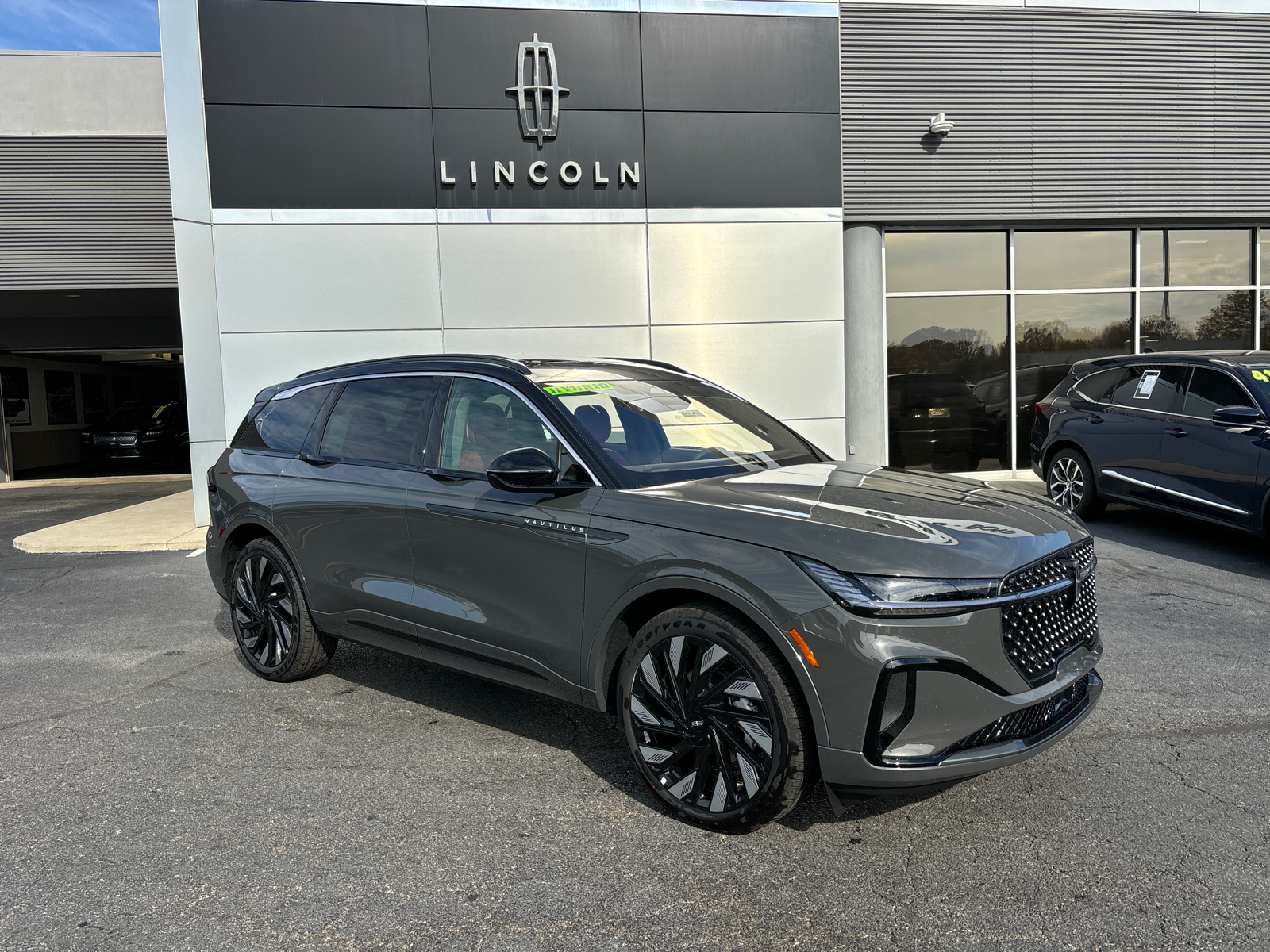 2025 Lincoln Nautilus Black Label 1