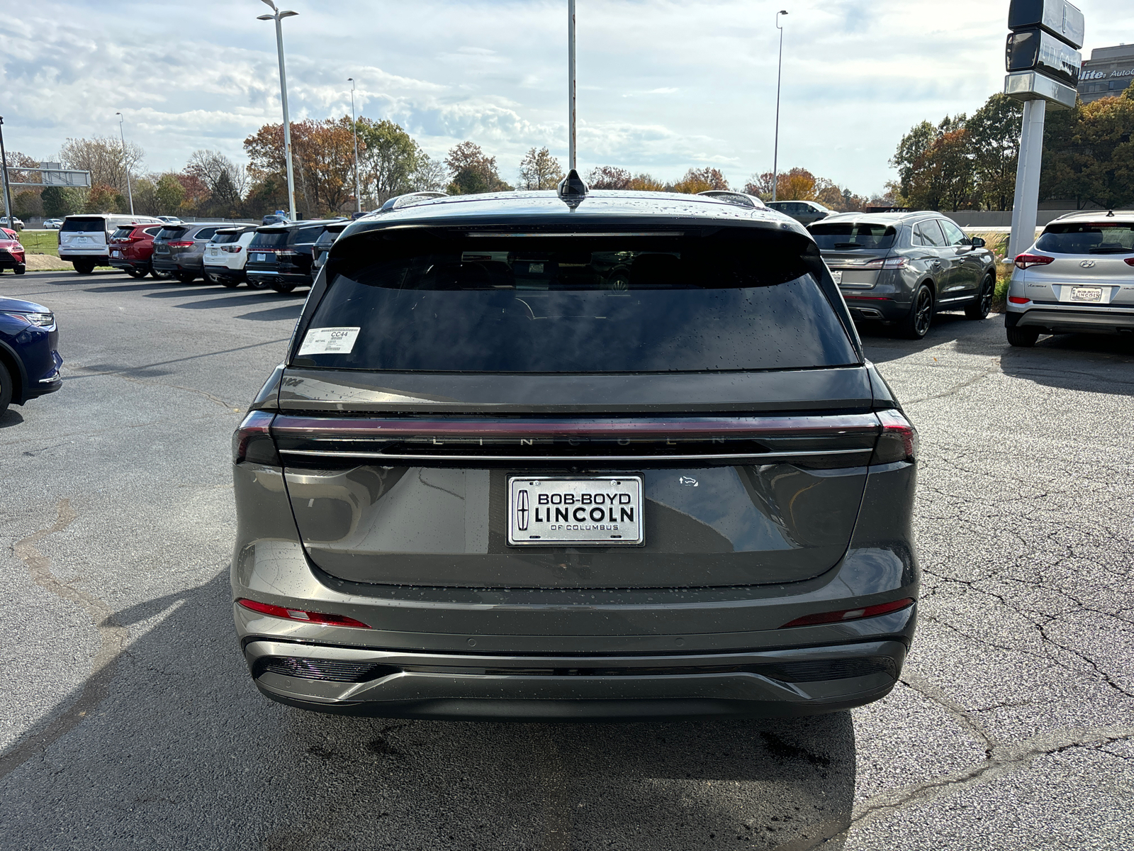 2025 Lincoln Nautilus Black Label 6