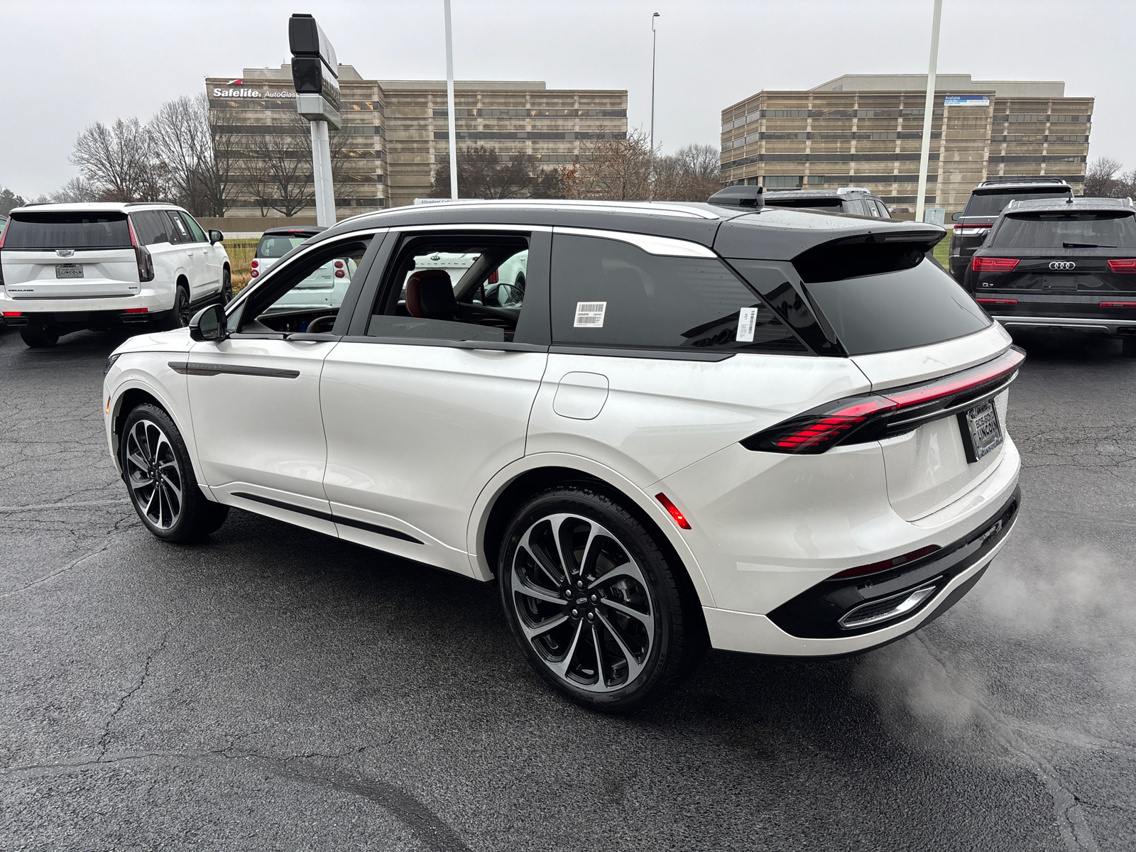 2025 Lincoln Nautilus Black Label 5