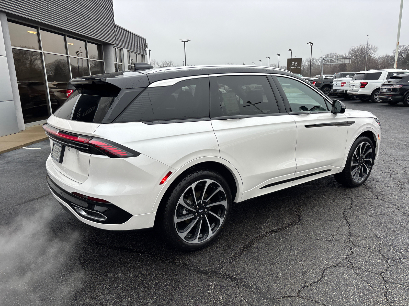 2025 Lincoln Nautilus Black Label 7