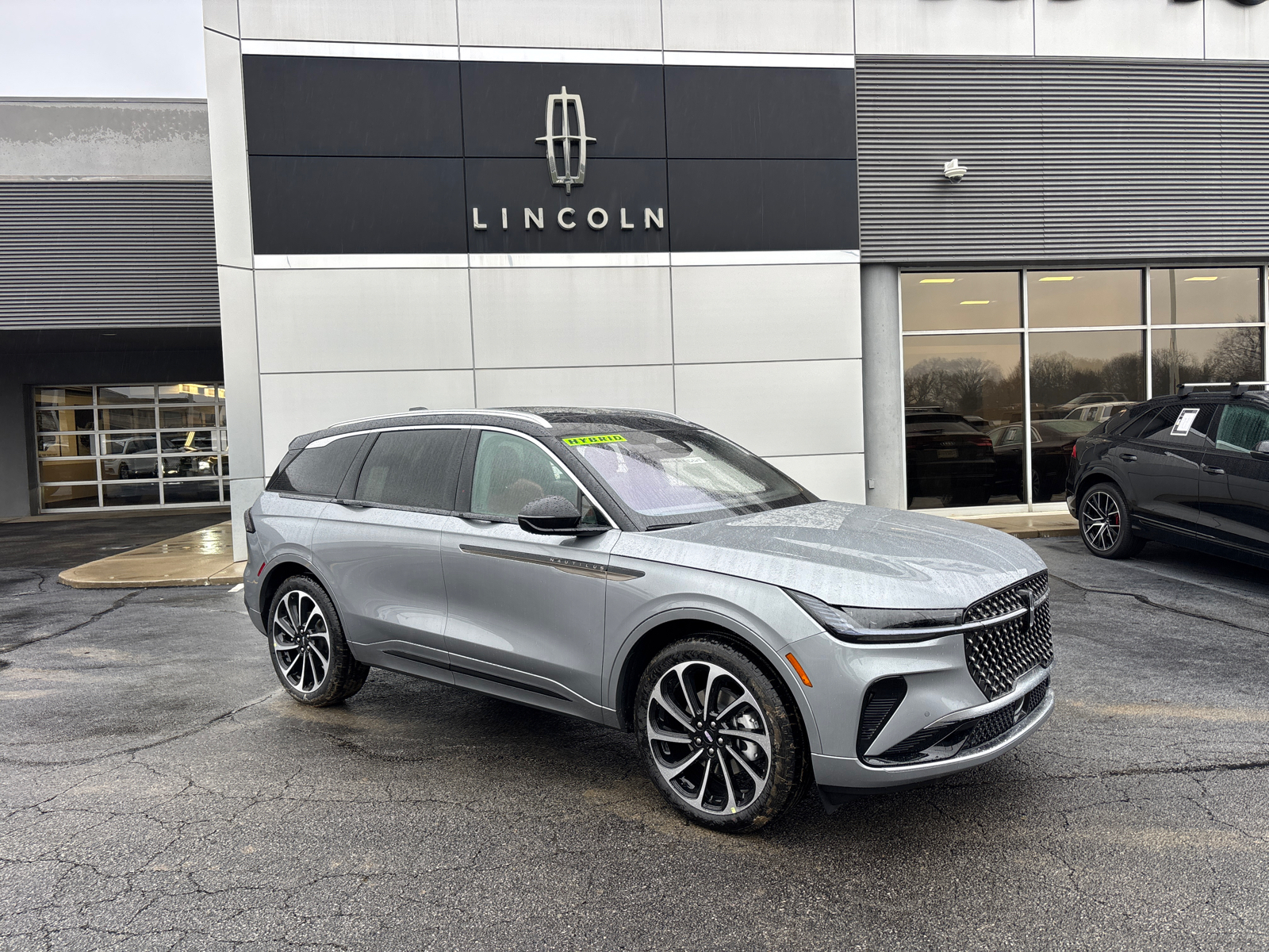 2025 Lincoln Nautilus Black Label 1