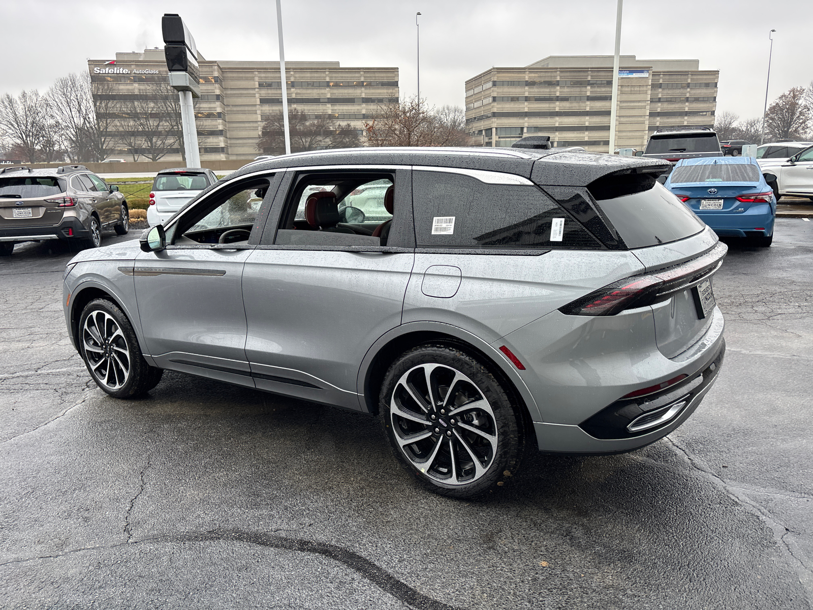 2025 Lincoln Nautilus Black Label 5