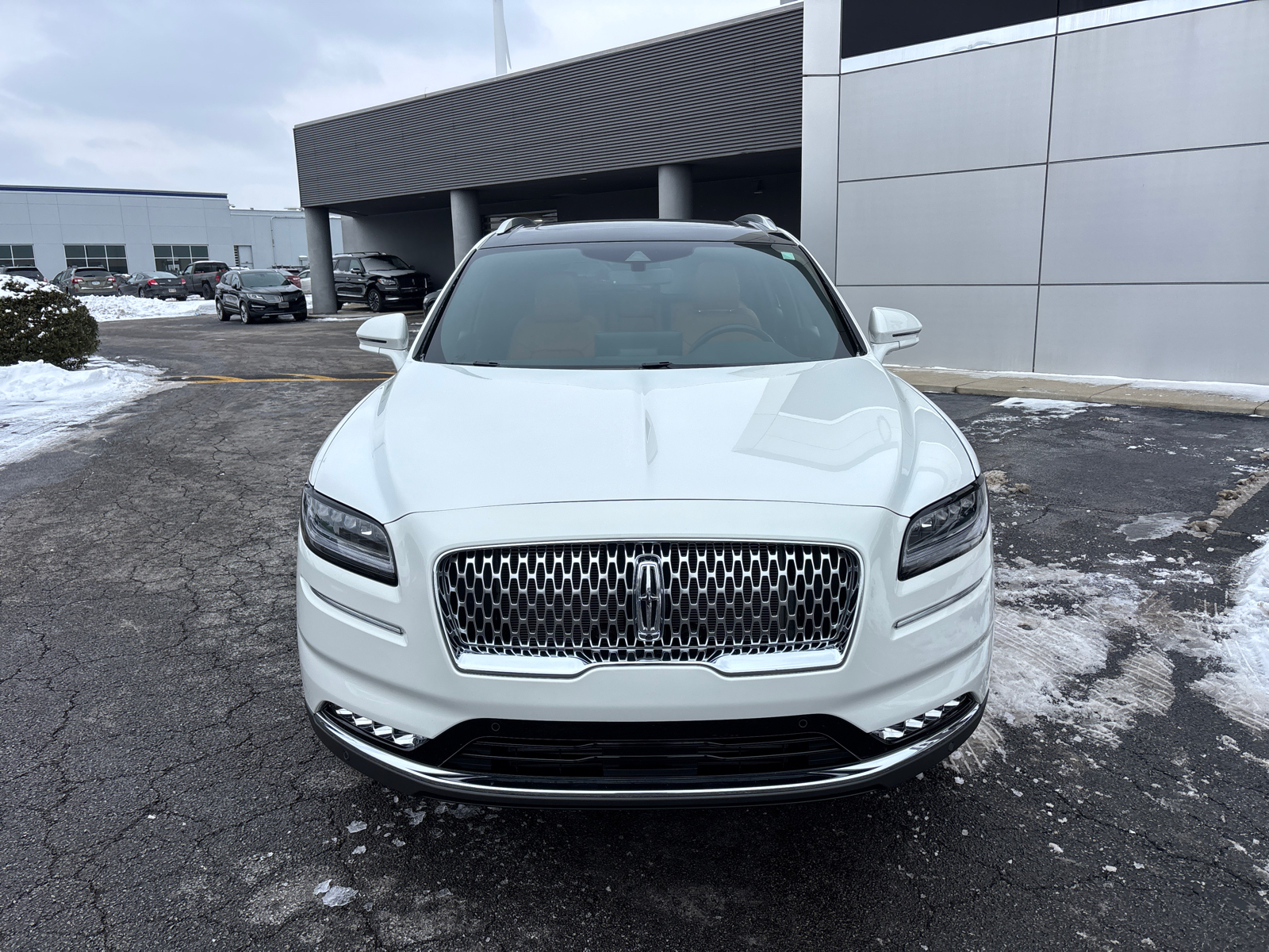 2022 Lincoln Nautilus Black Label 2