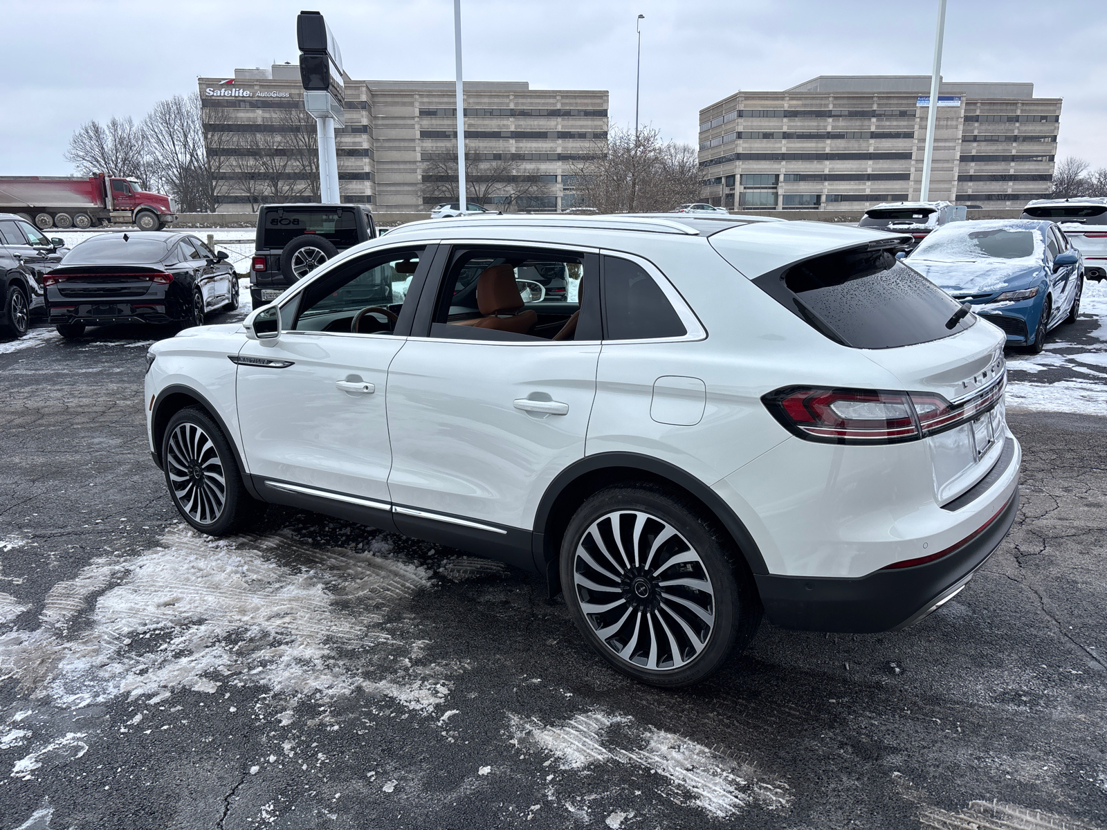 2022 Lincoln Nautilus Black Label 5