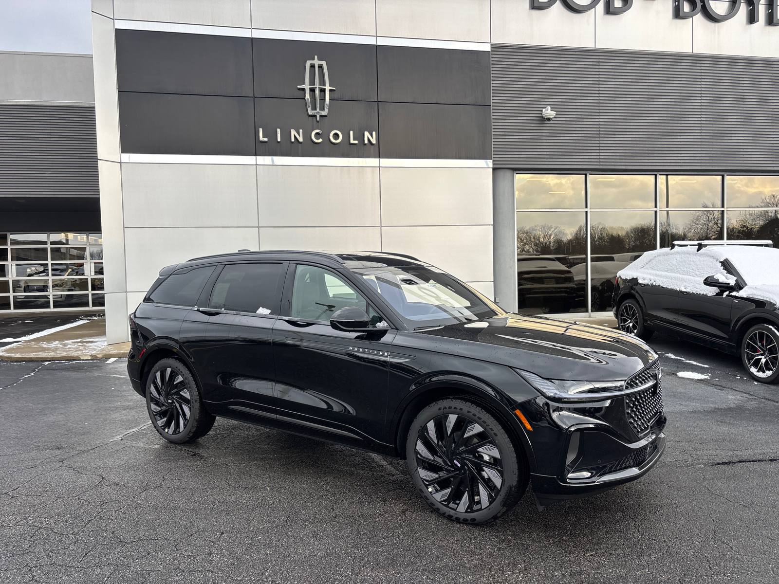 2025 Lincoln Nautilus Reserve 1