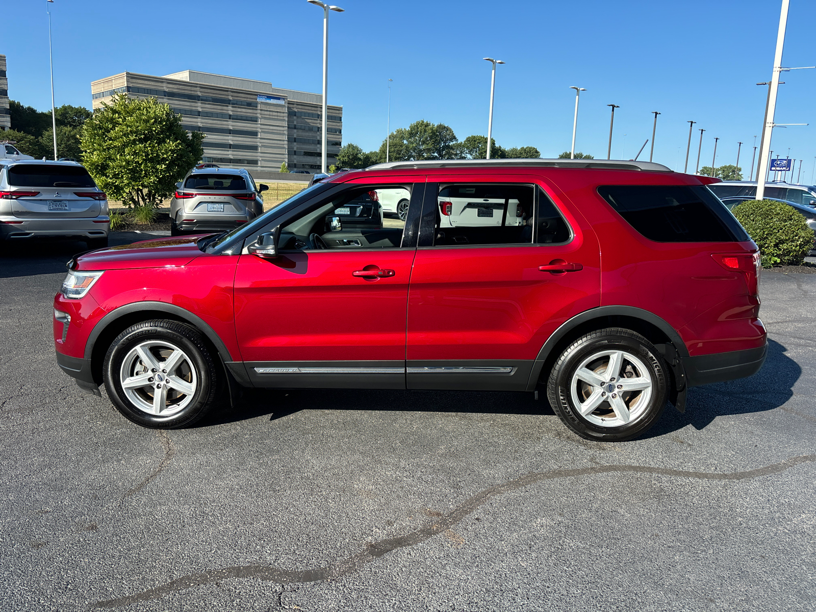 2018 Ford Explorer XLT 4