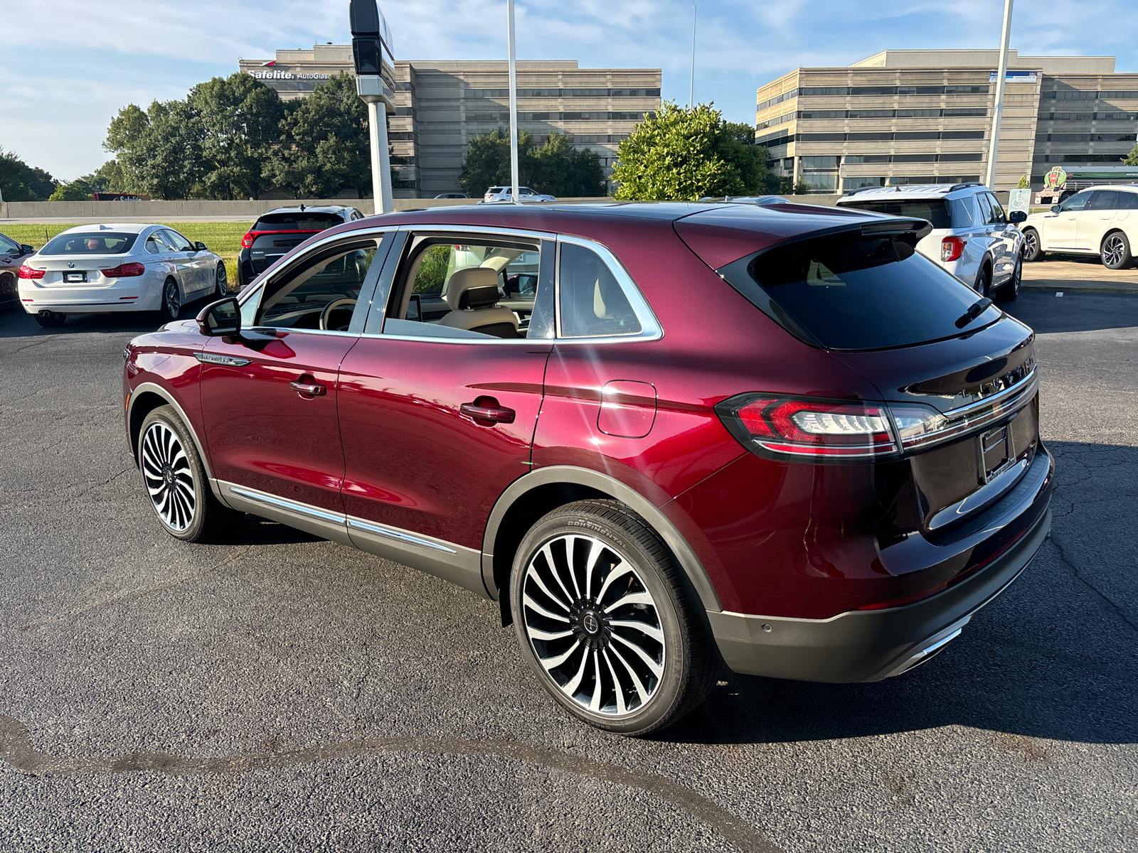 2021 Lincoln Nautilus Black Label 5