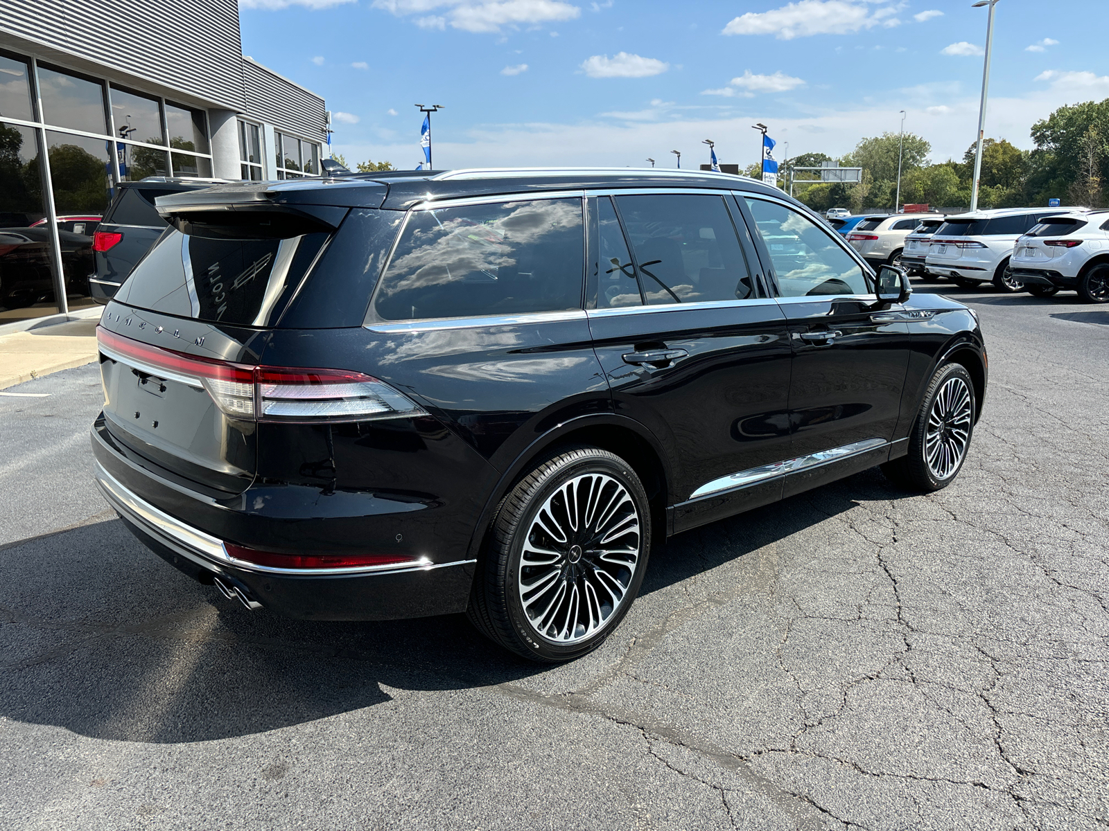 2023 Lincoln Aviator Black Label 7