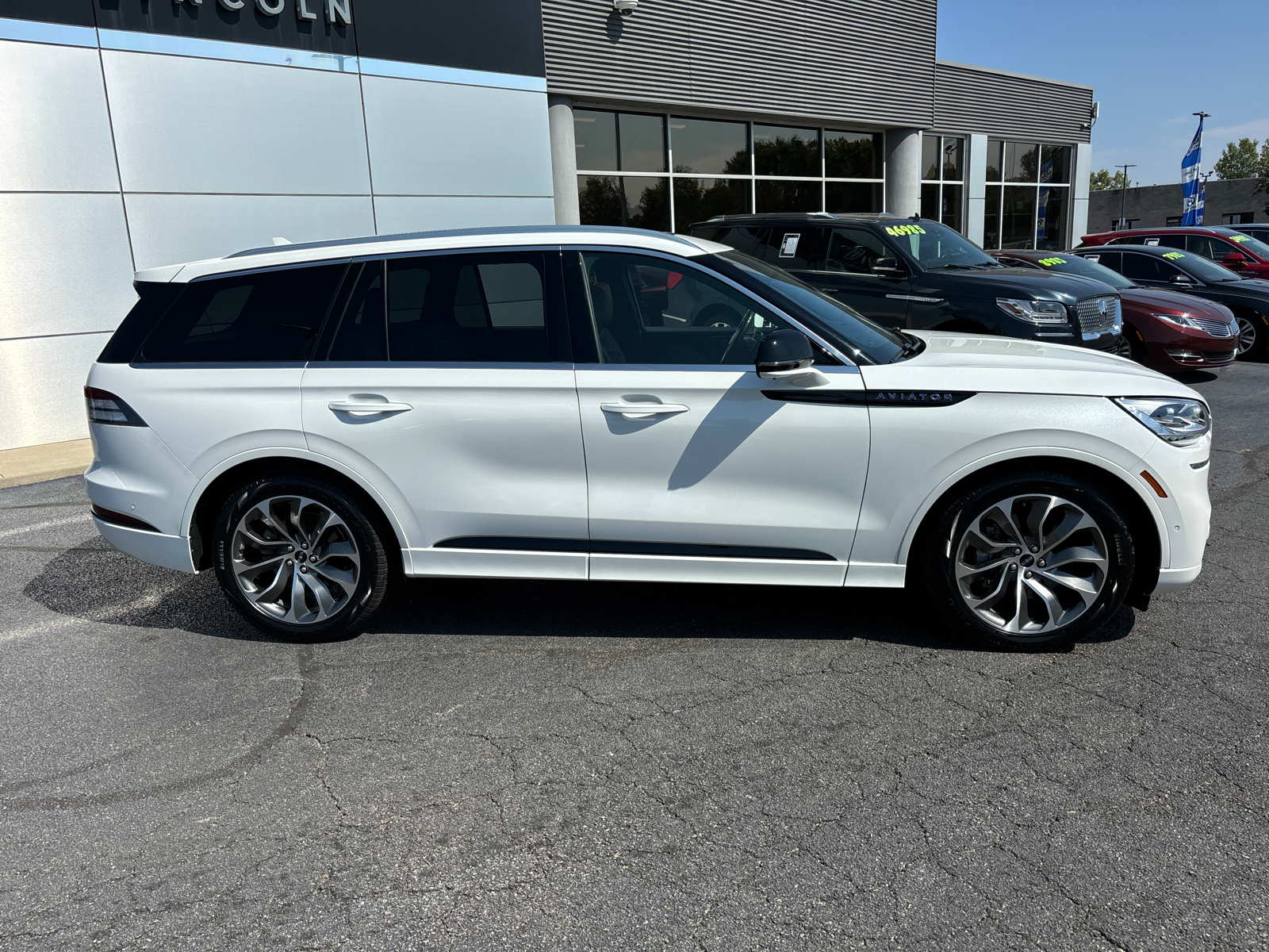 2021 Lincoln Aviator Grand Touring 8