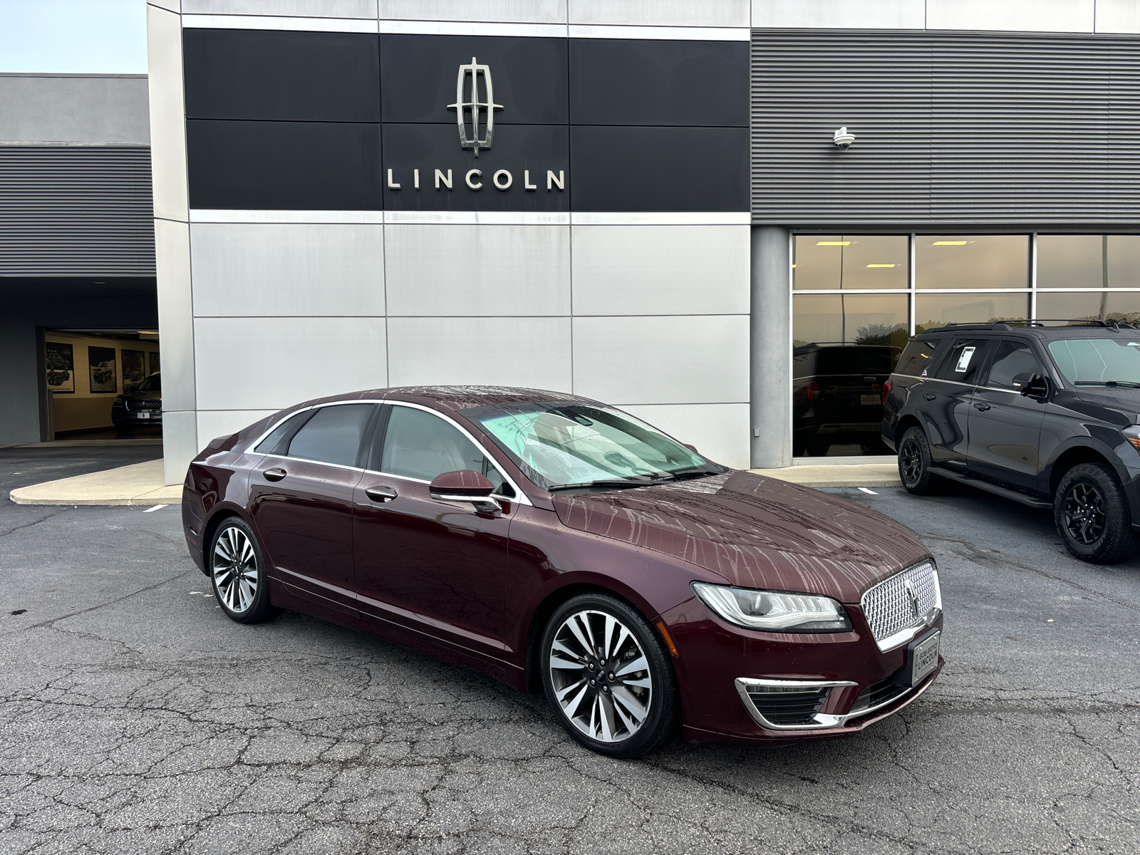 2017 Lincoln MKZ Hybrid Reserve 1