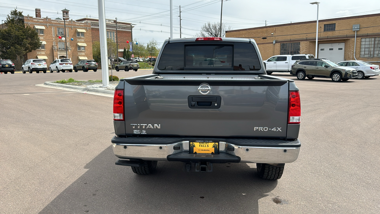 2014 Nissan Titan PRO-4X 6