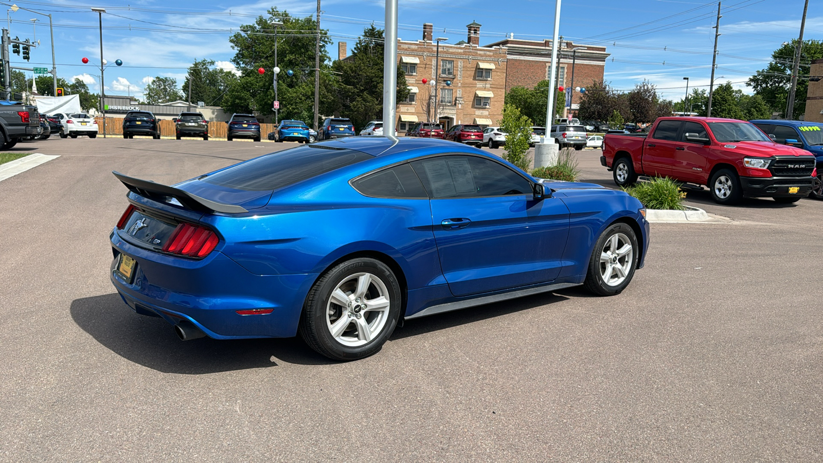 2017 Ford Mustang V6 5