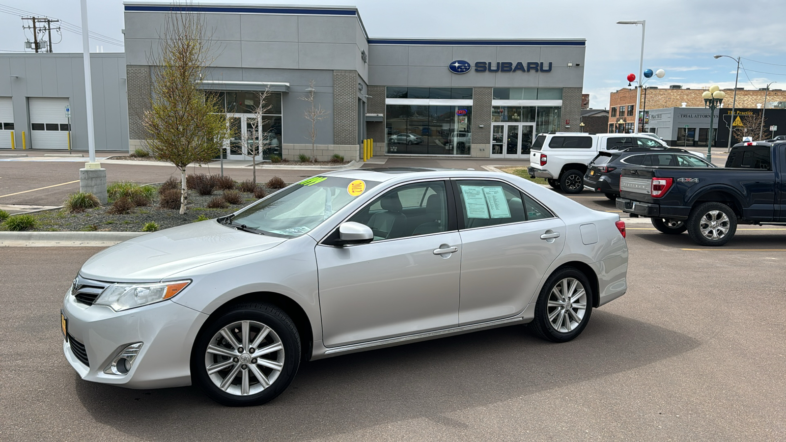 2012 Toyota Camry XLE 1