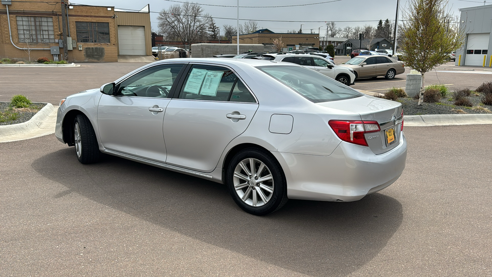 2012 Toyota Camry XLE 7