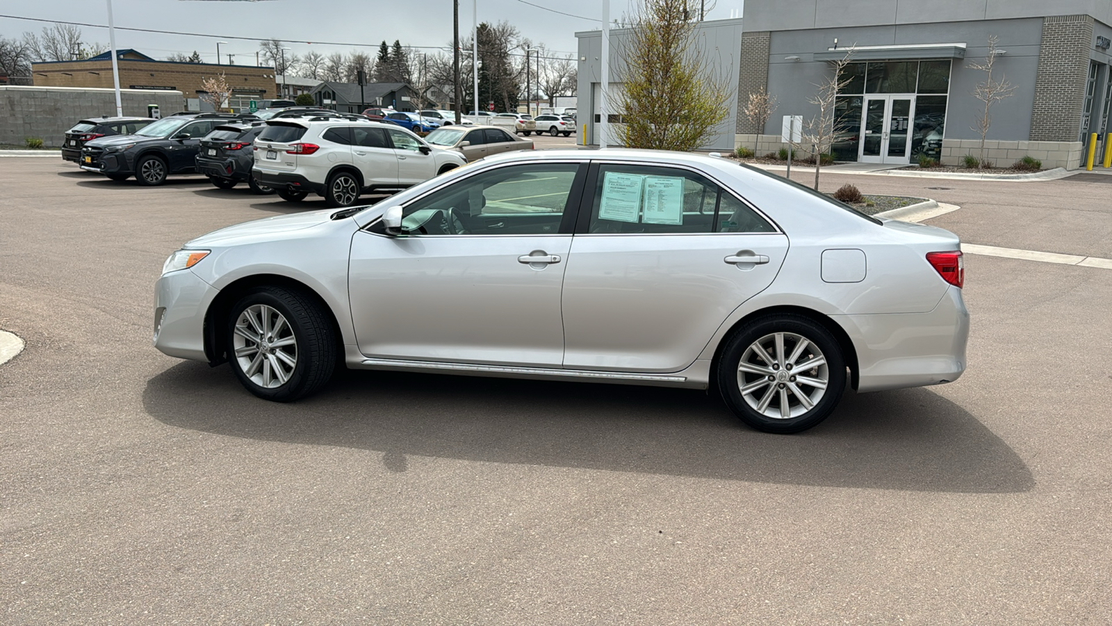 2012 Toyota Camry XLE 8