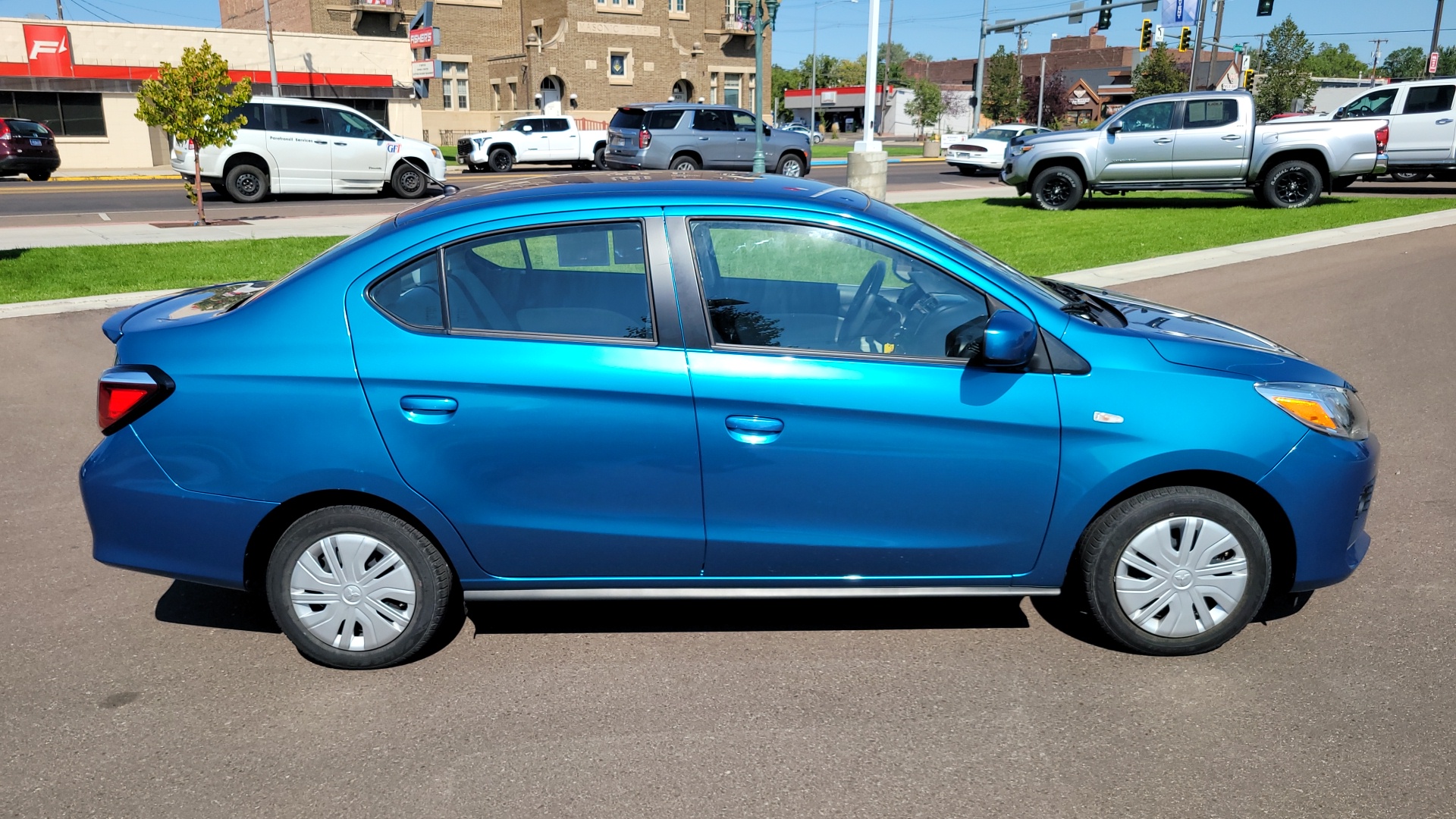 2022 Mitsubishi Mirage G4 ES 4