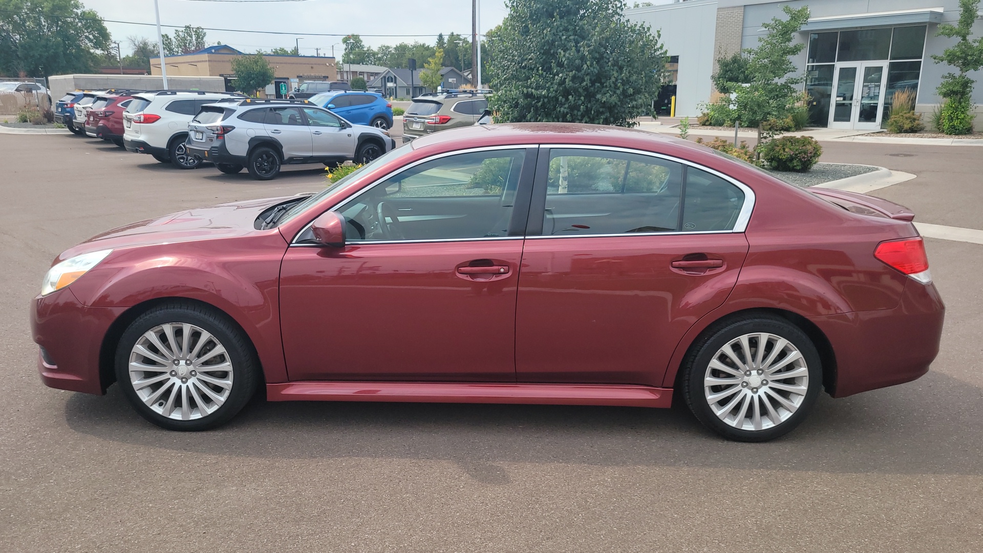 2010 Subaru Legacy 2.5GT 8