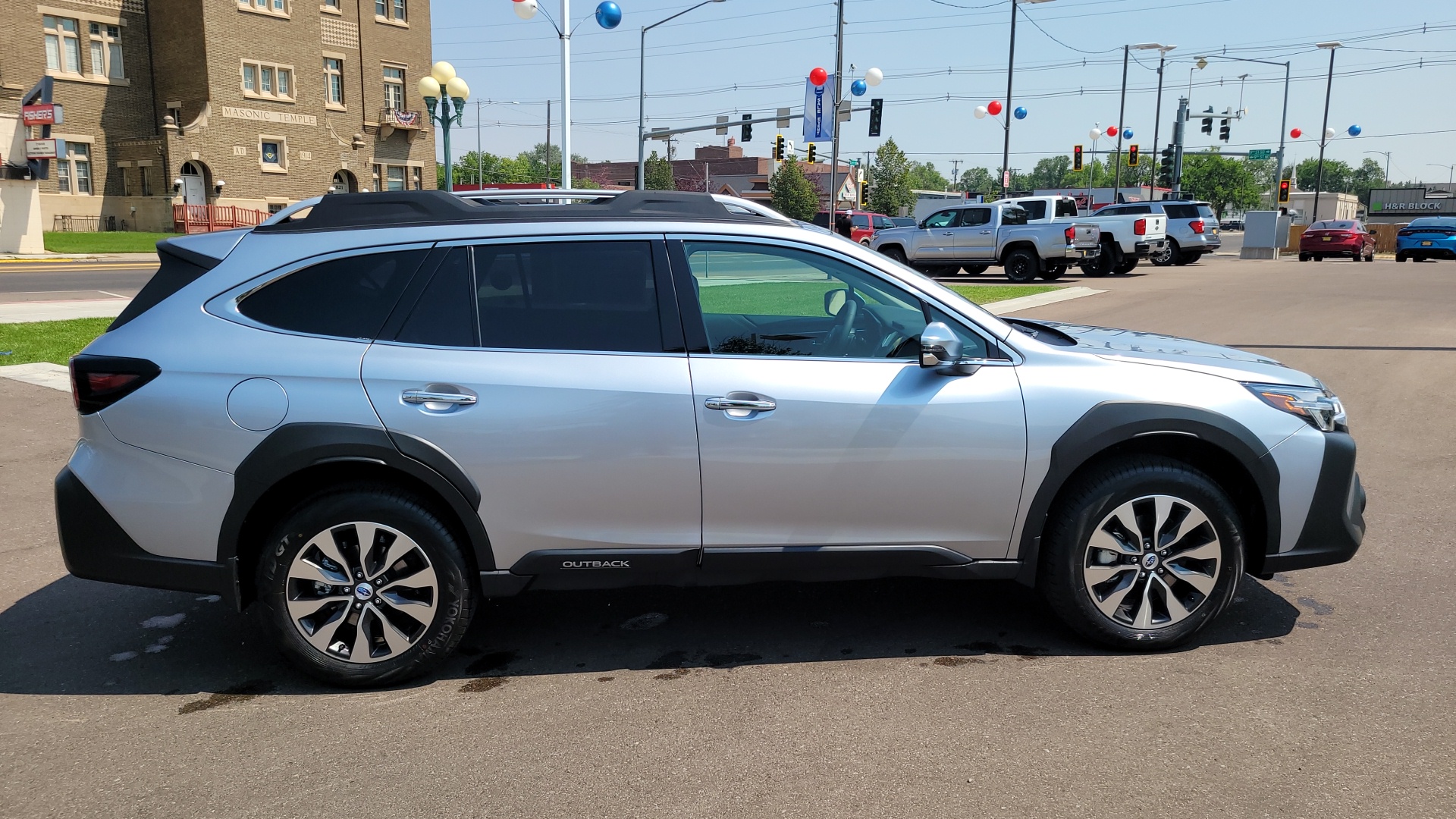 2025 Subaru Outback Touring 4