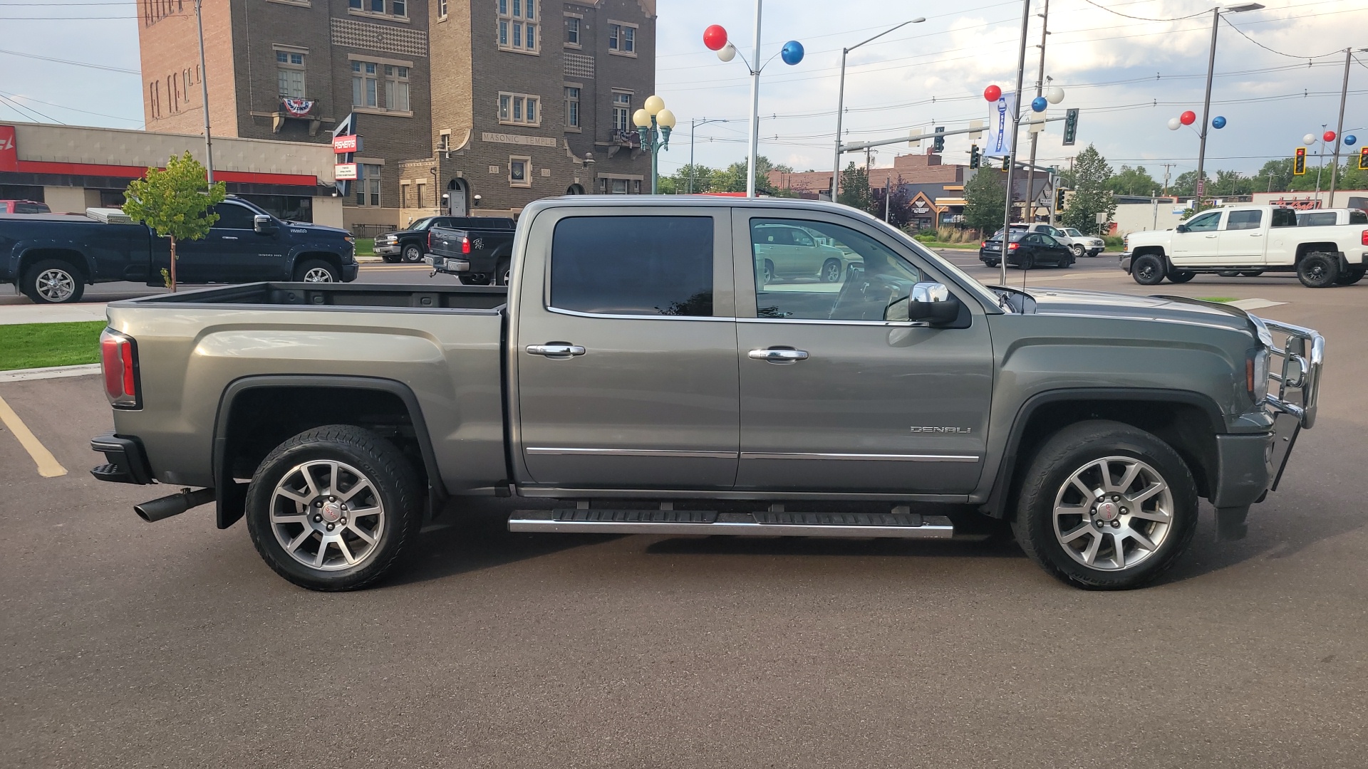 2018 GMC Sierra 1500 Denali 4