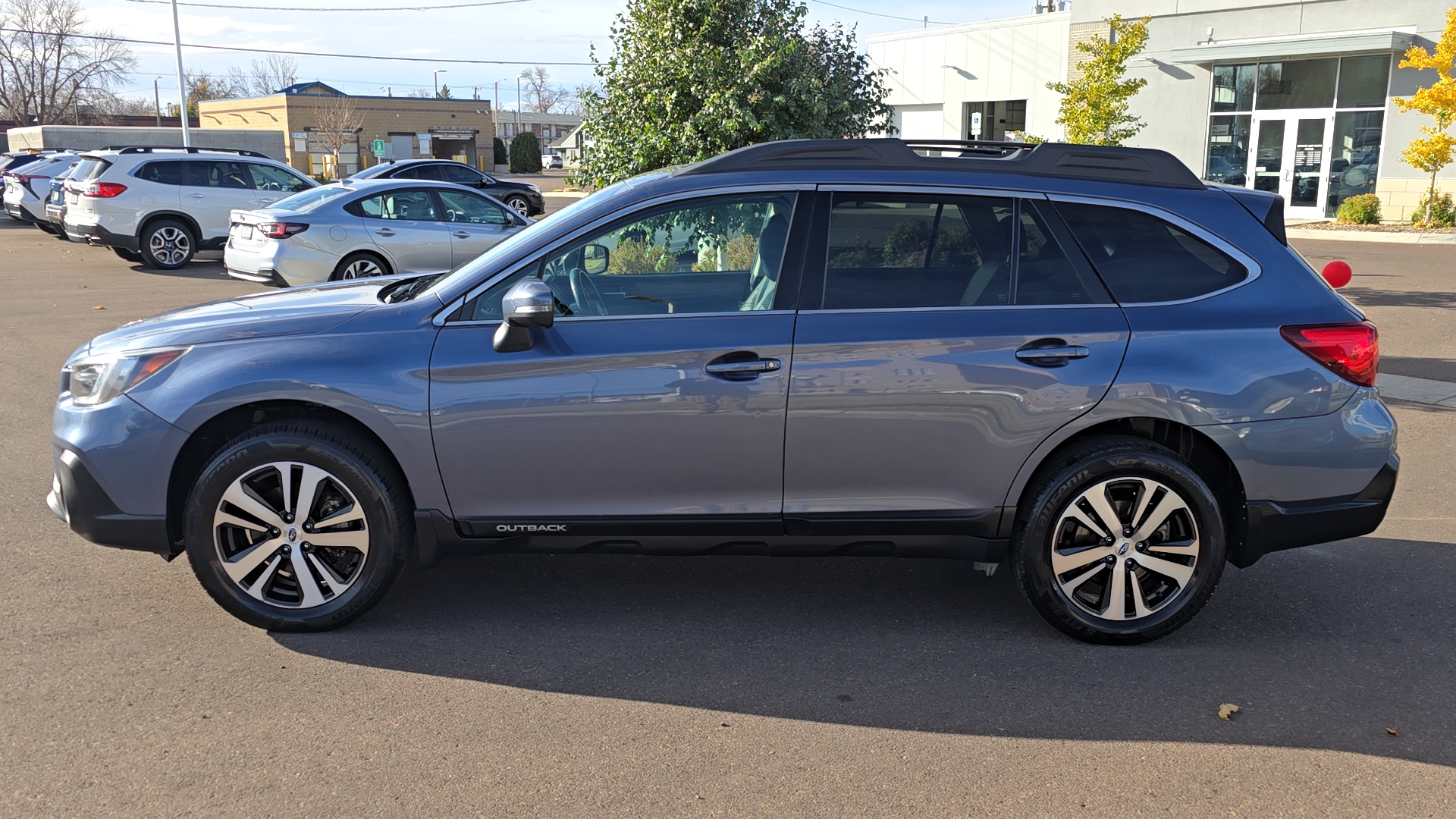 2018 Subaru Outback 2.5i 8