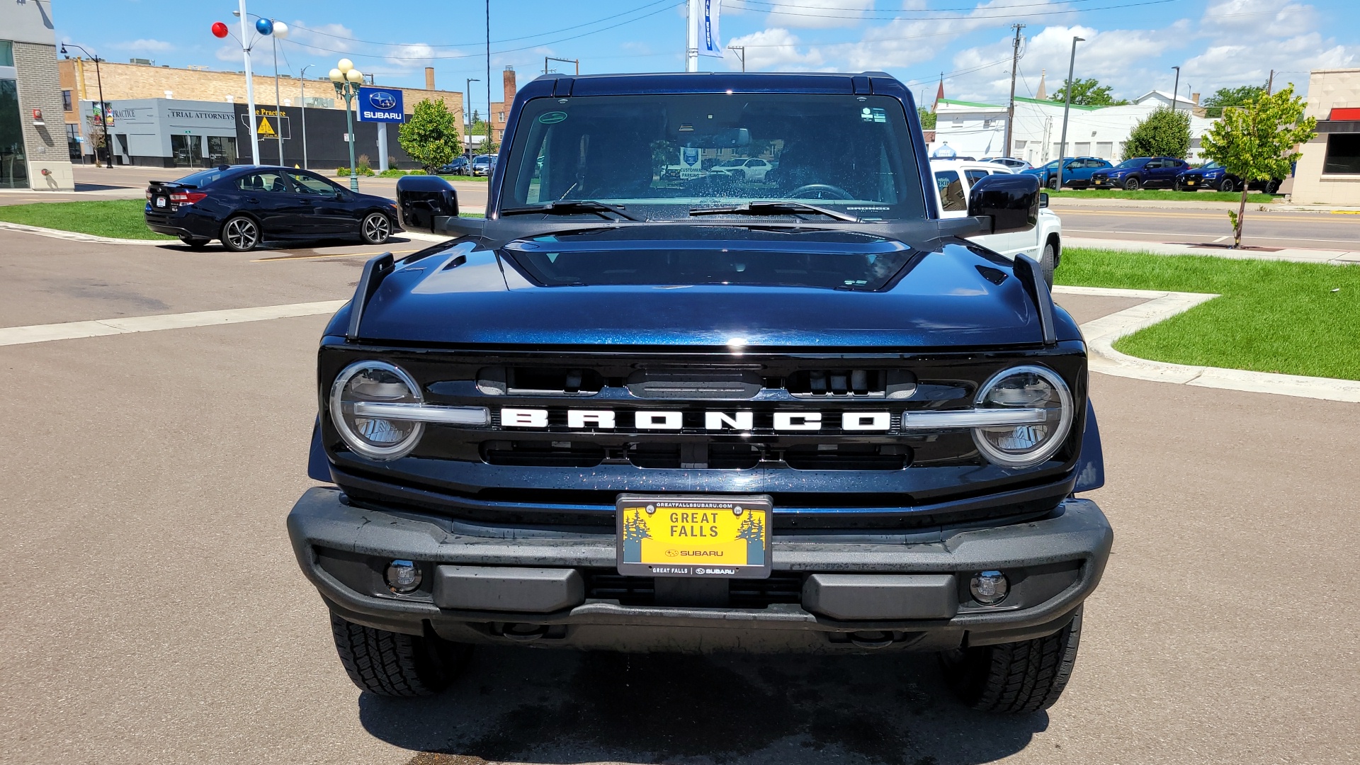 2021 Ford Bronco Outer Banks 2