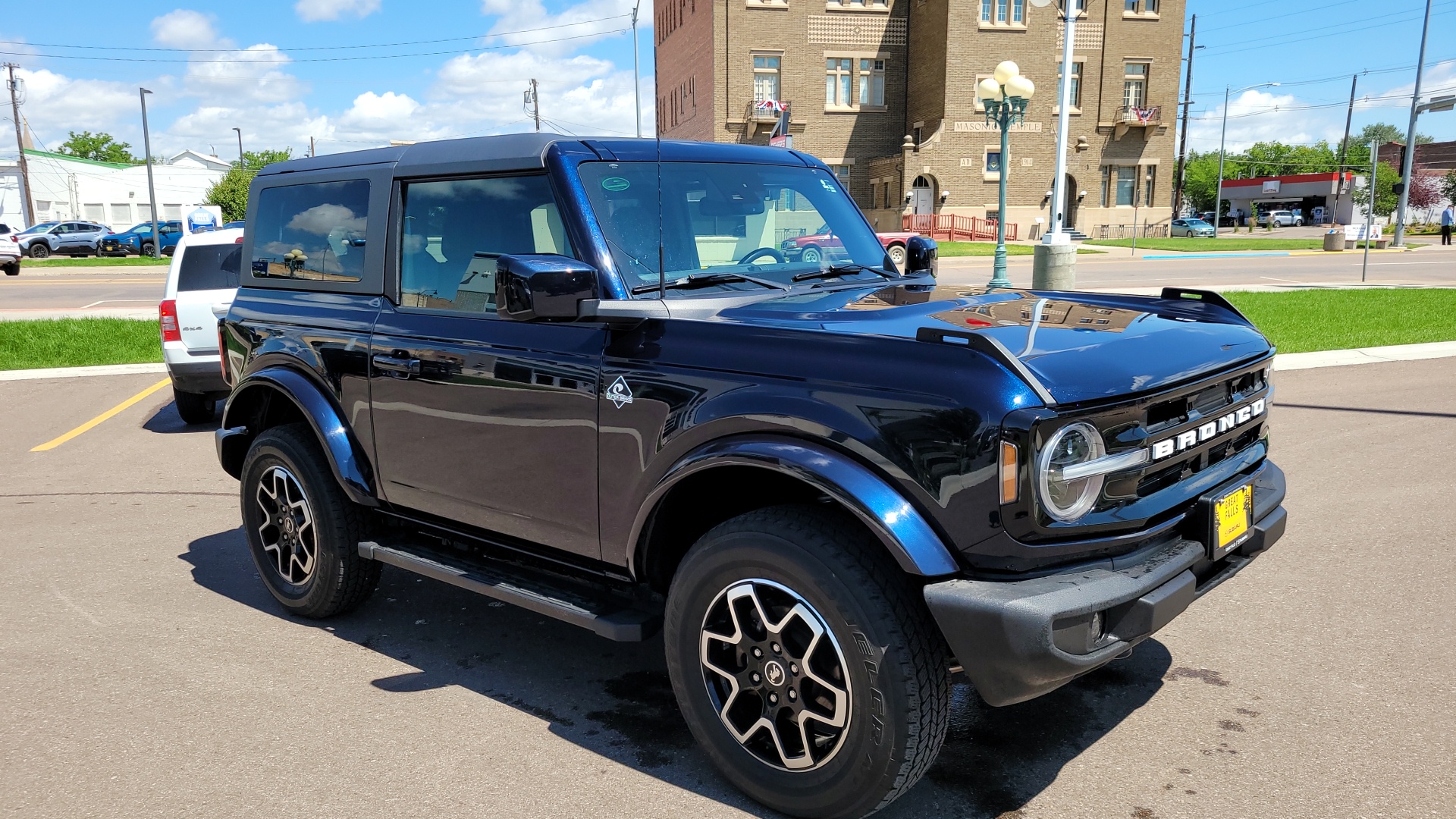 2021 Ford Bronco Outer Banks 3