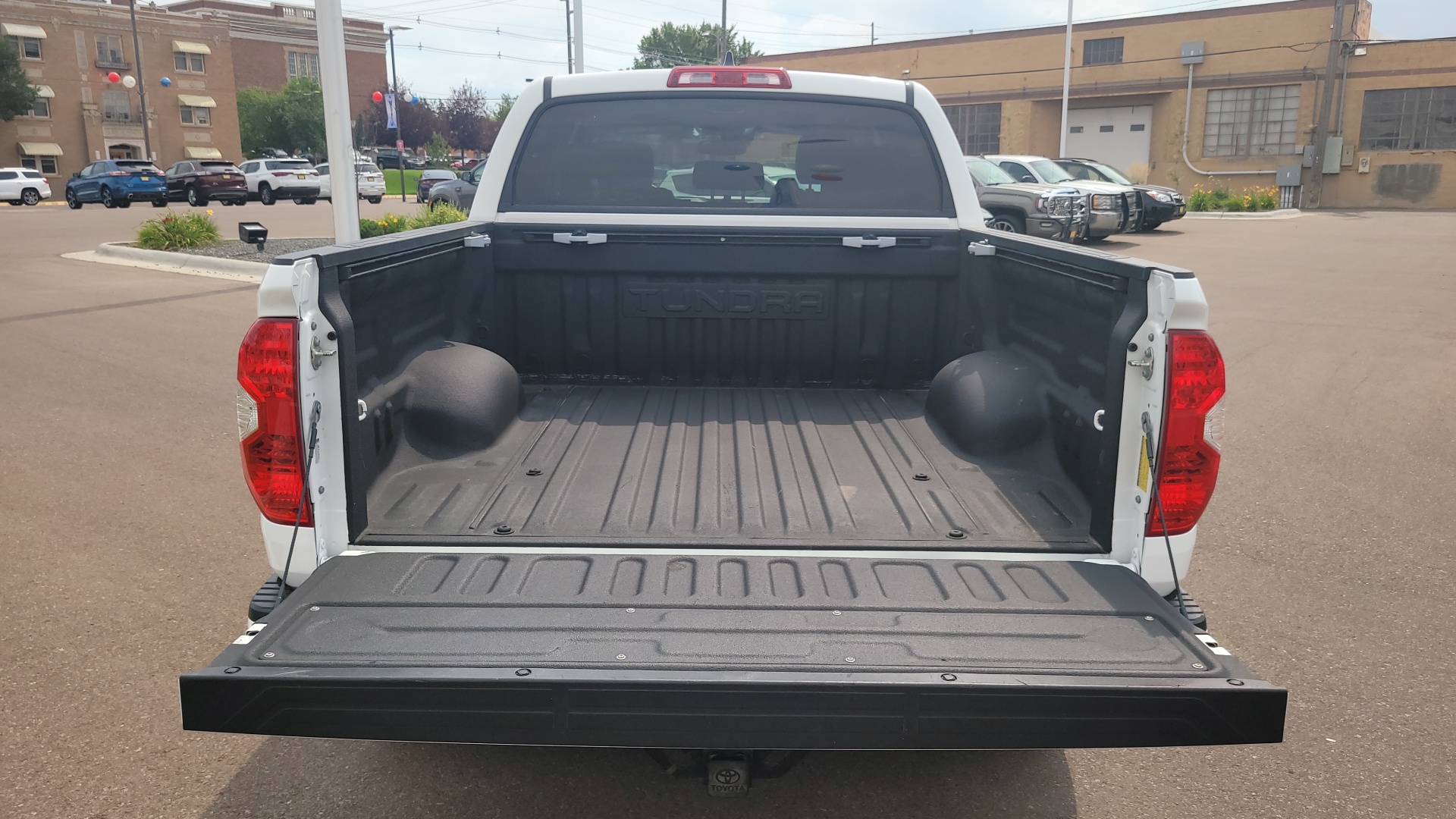 2020 Toyota Tundra SR5 11