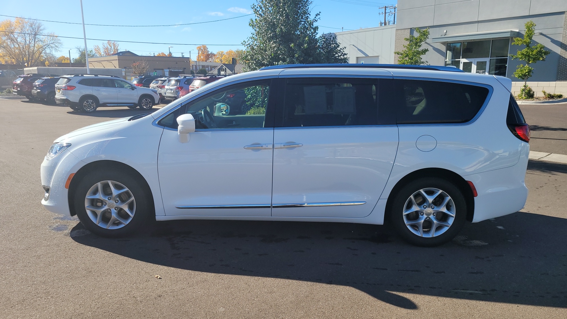 2018 Chrysler Pacifica Touring L Plus 8