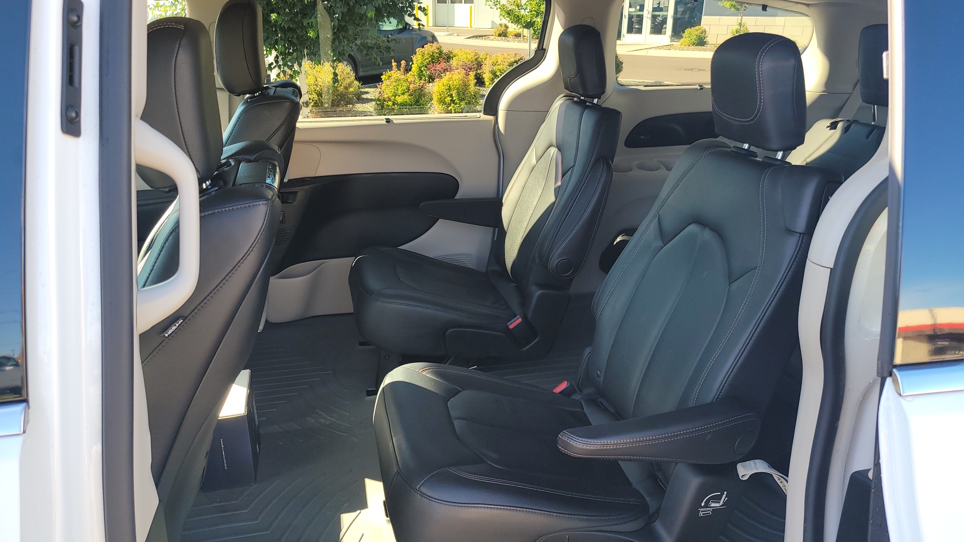 2018 Chrysler Pacifica Touring L Plus 14