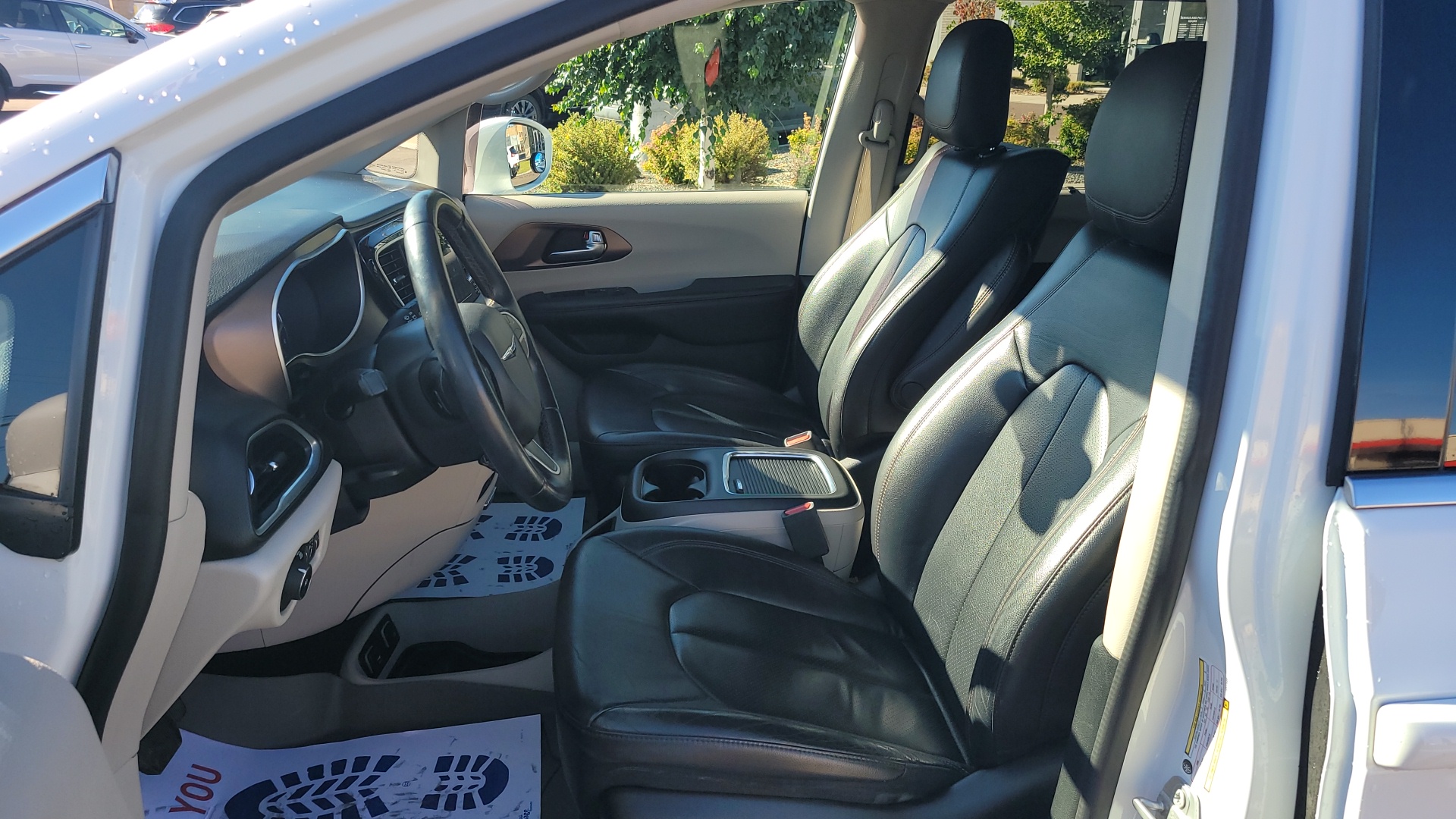 2018 Chrysler Pacifica Touring L Plus 33